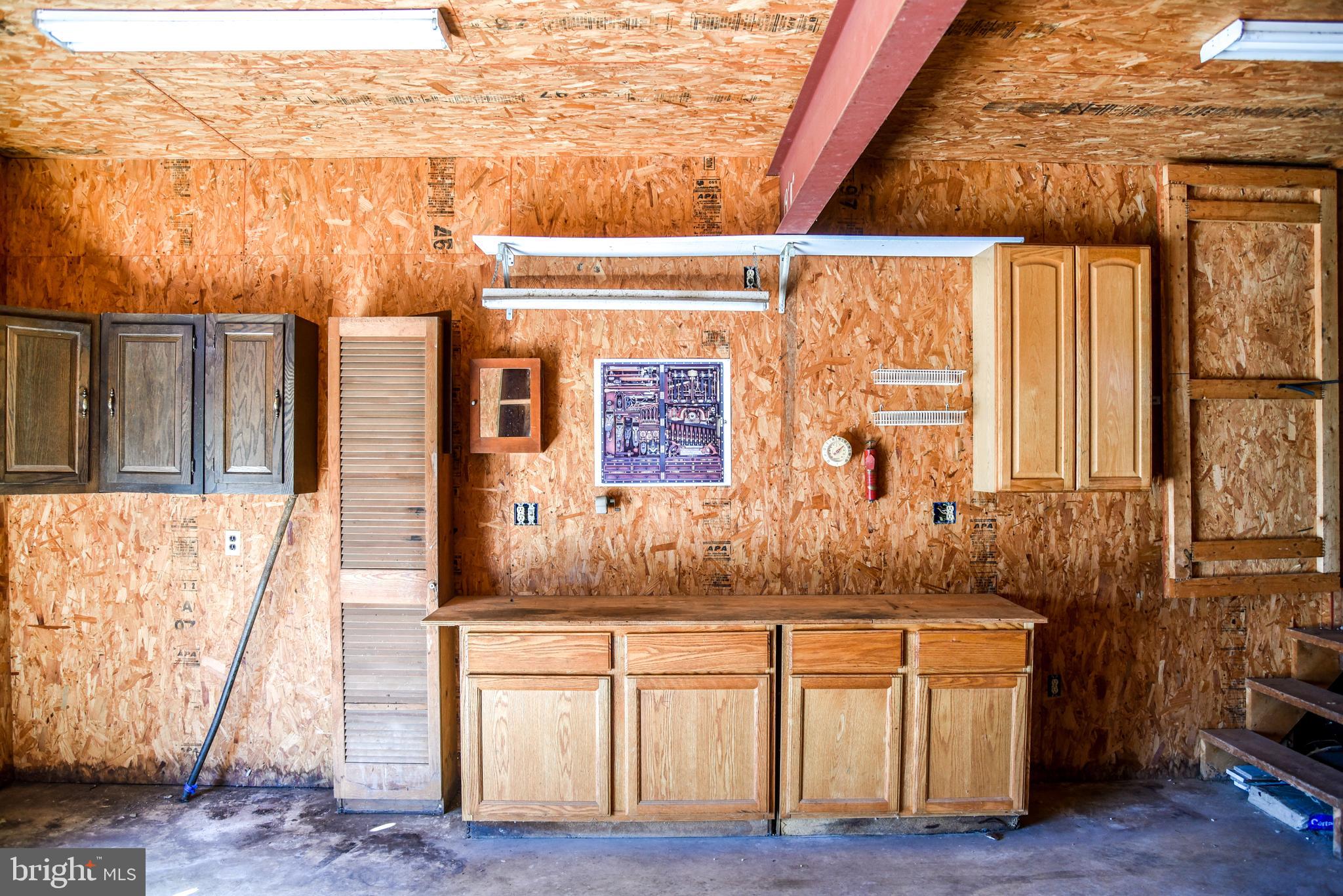 BARNARDS POINT - Residential