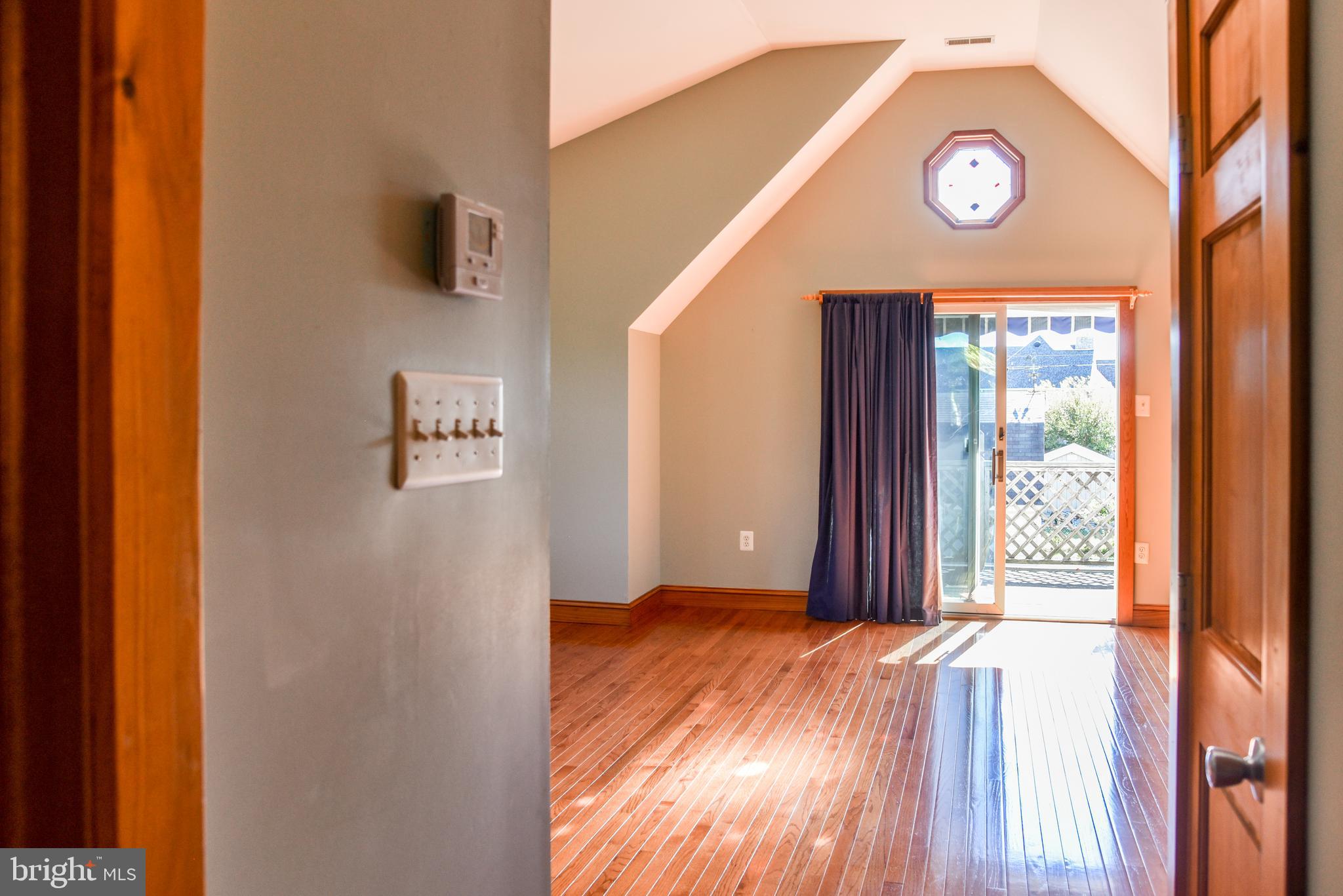 BARNARDS POINT - Residential