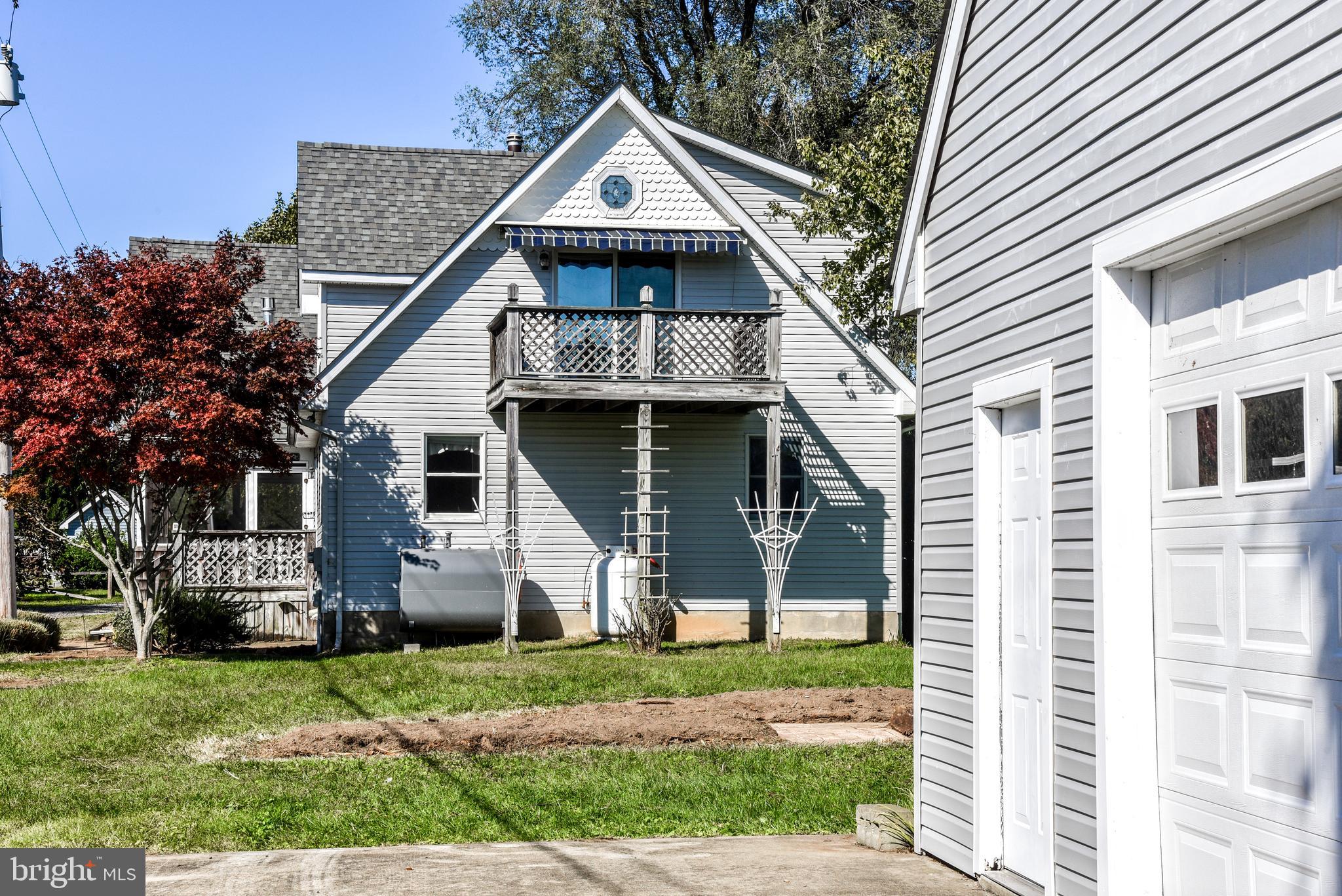 BARNARDS POINT - Residential