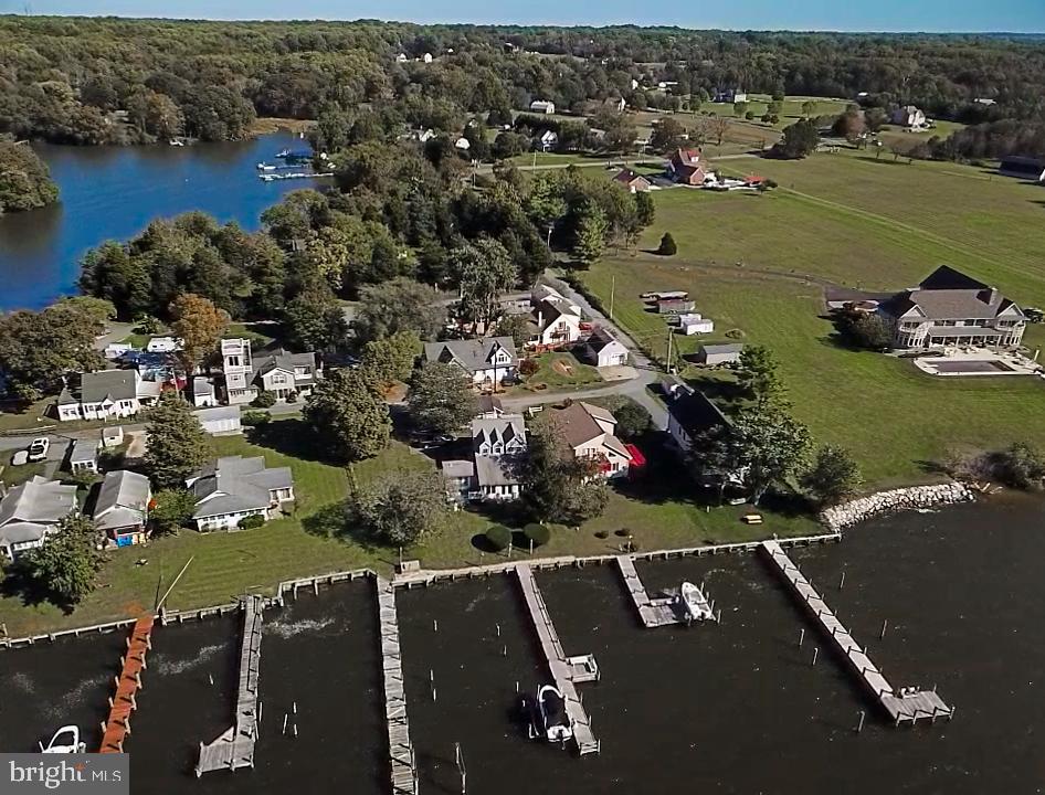 BARNARDS POINT - Residential