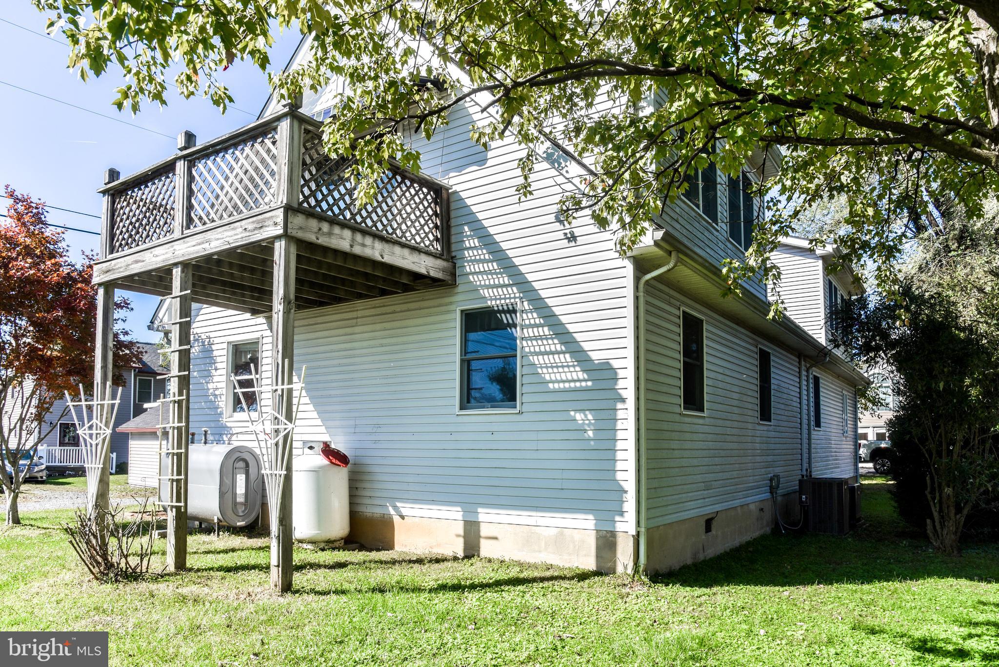 BARNARDS POINT - Residential