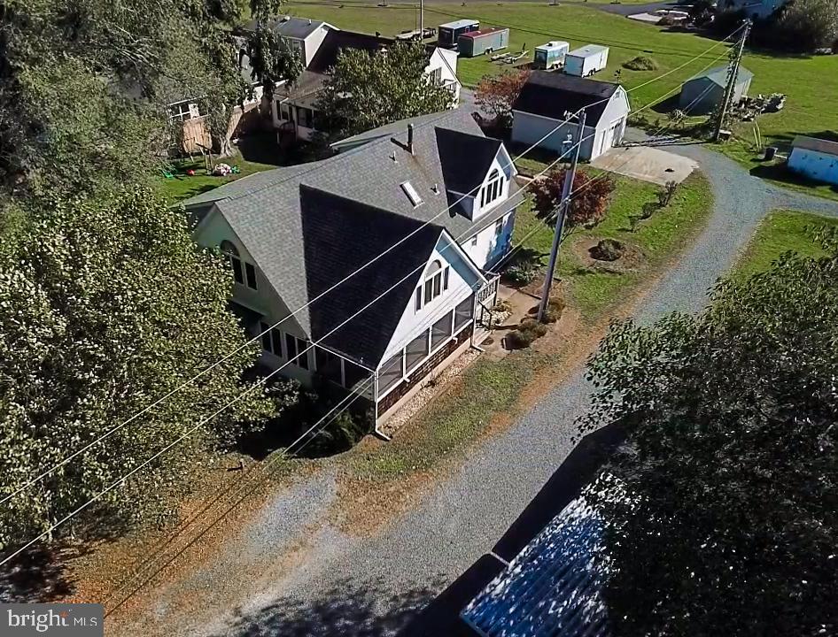BARNARDS POINT - Residential