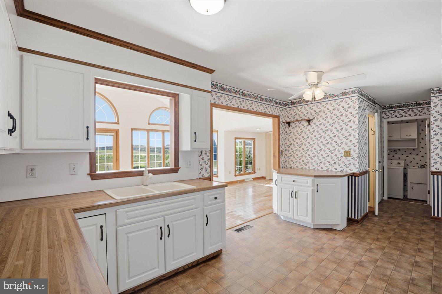 STAFFORD HEIGHTS - Residential