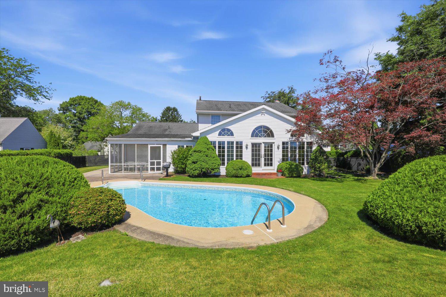 STAFFORD HEIGHTS - Residential