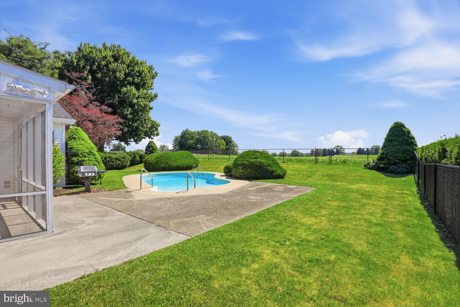 STAFFORD HEIGHTS - Residential