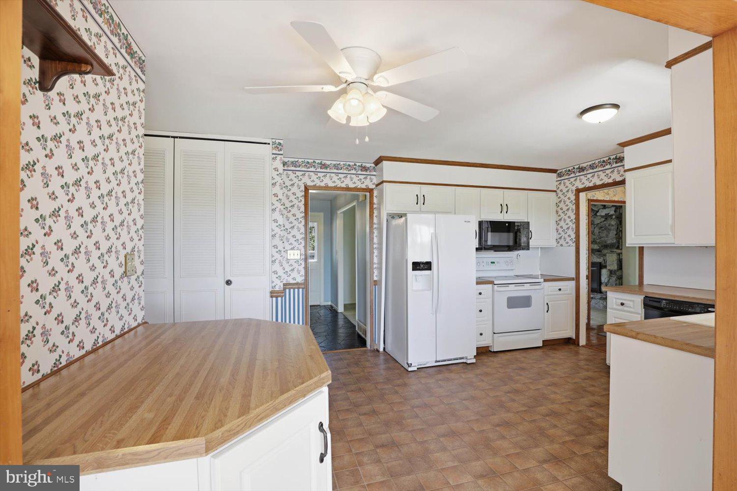 STAFFORD HEIGHTS - Residential
