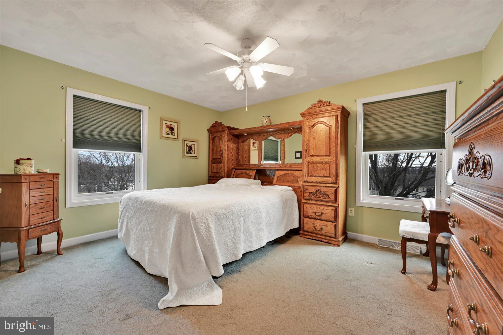 WINDSOR TWP - Residential
