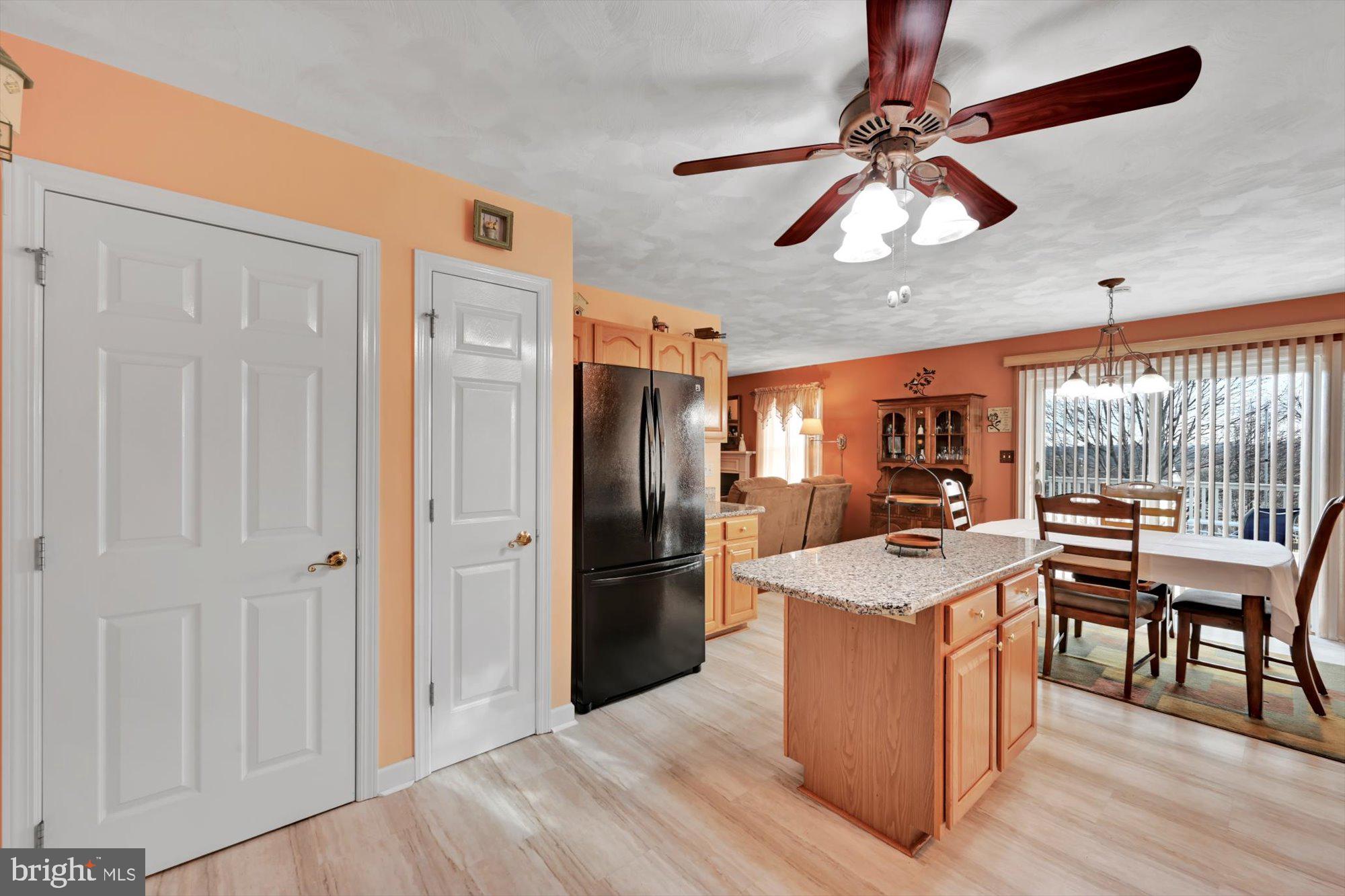 WINDSOR TWP - Residential