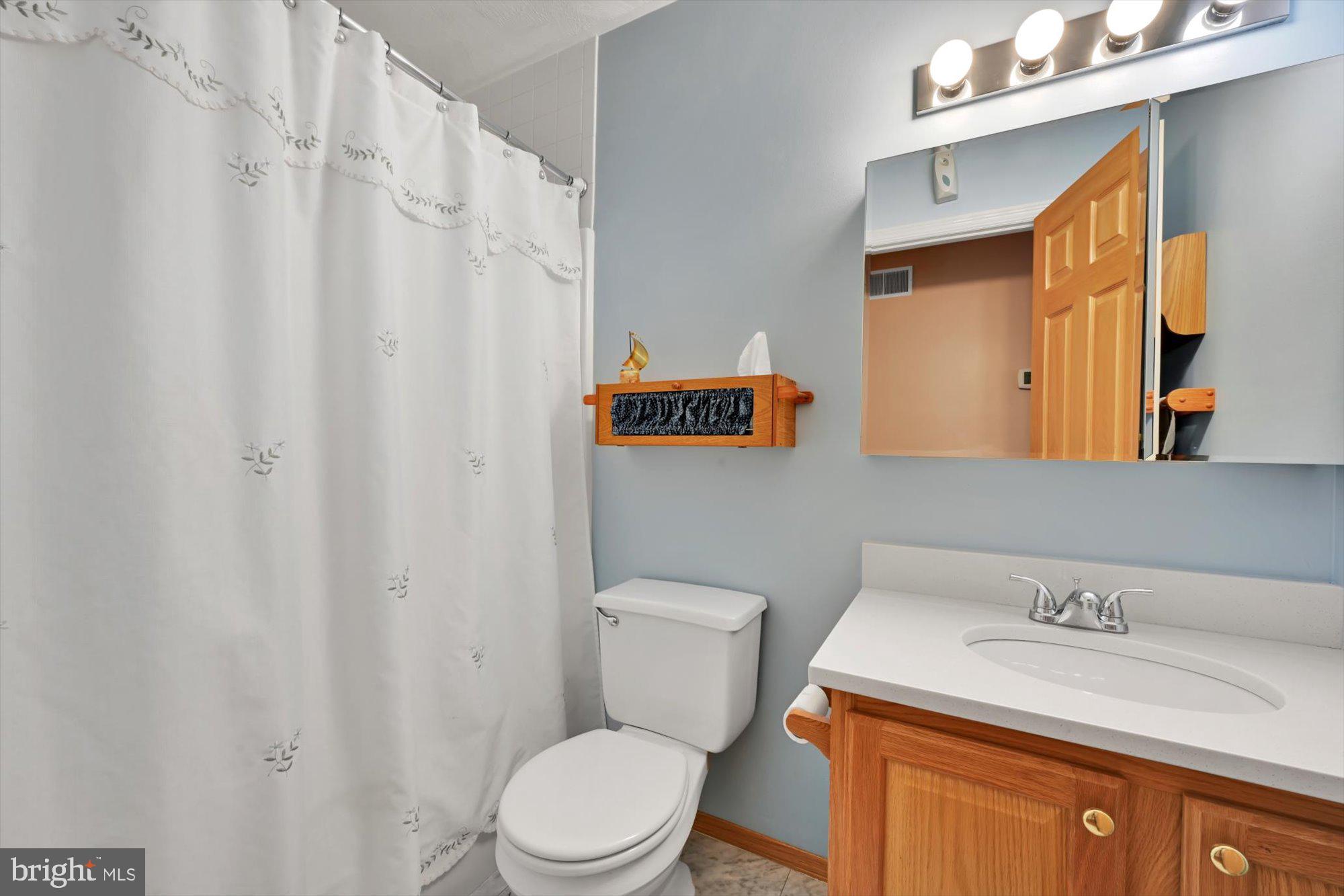 WINDSOR TWP - Residential