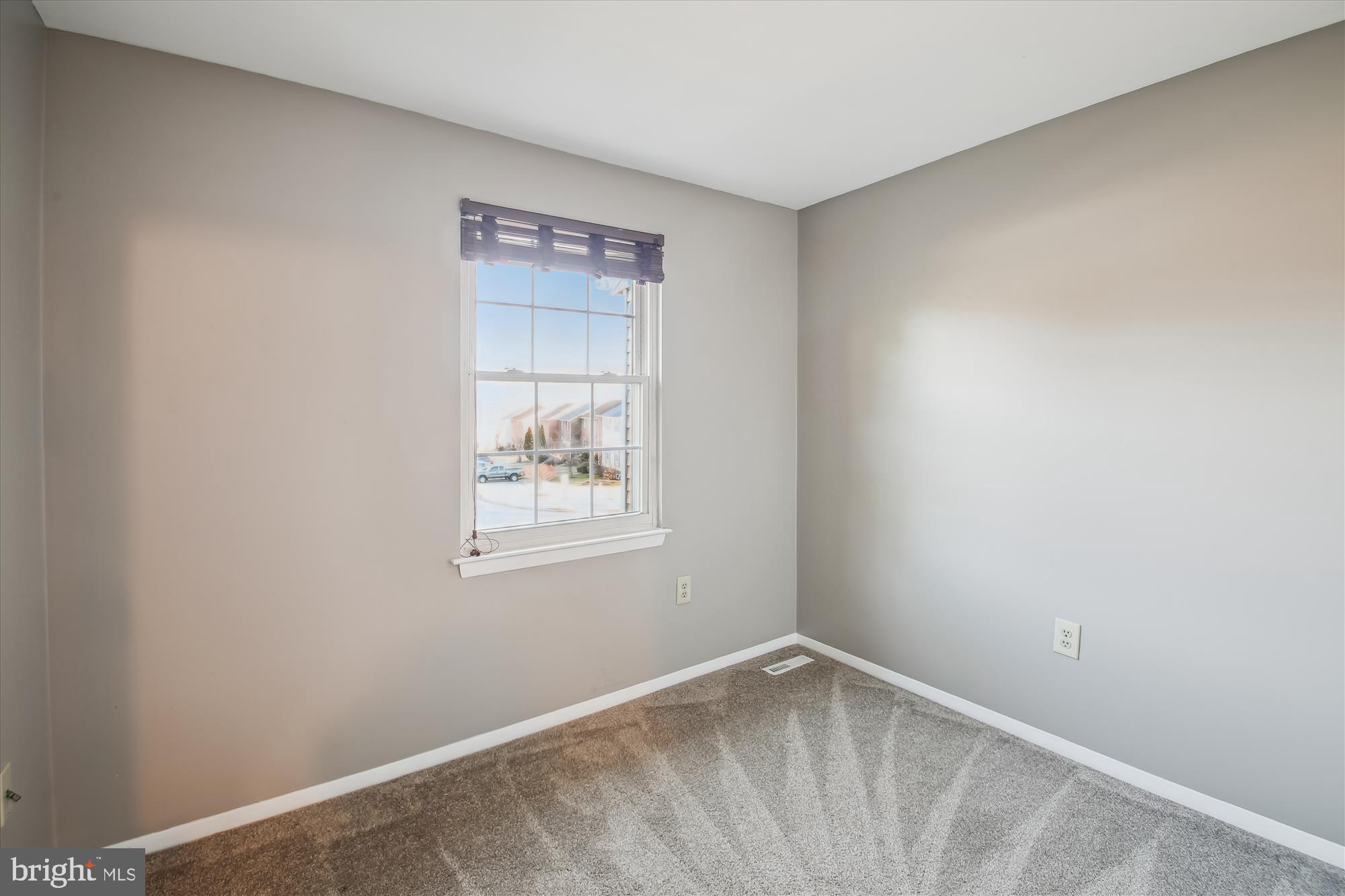 ELIZABETHS LANDING - Residential