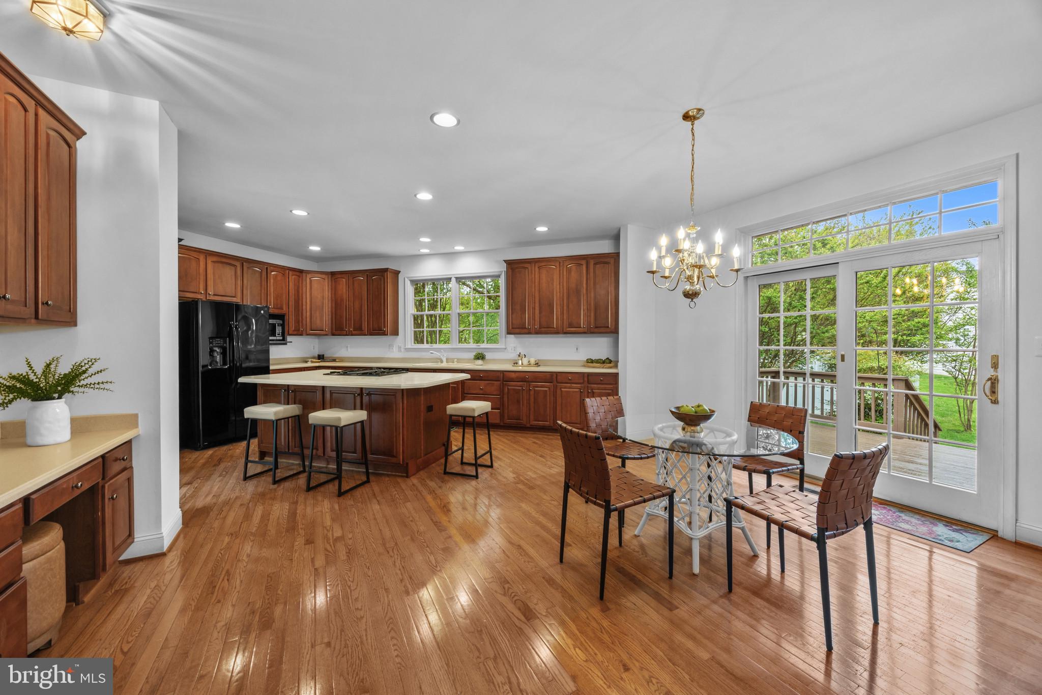 ST MARGARETS LANDING - Residential