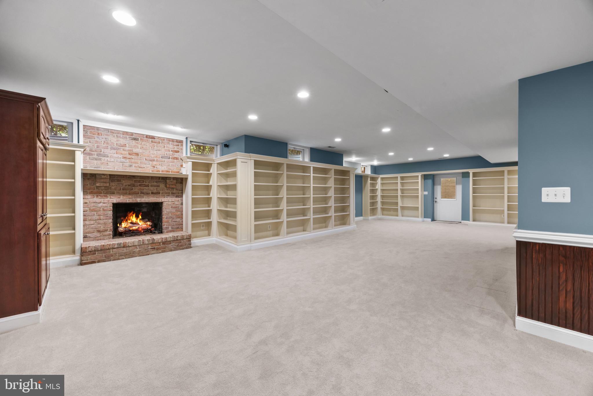 ST MARGARETS LANDING - Residential
