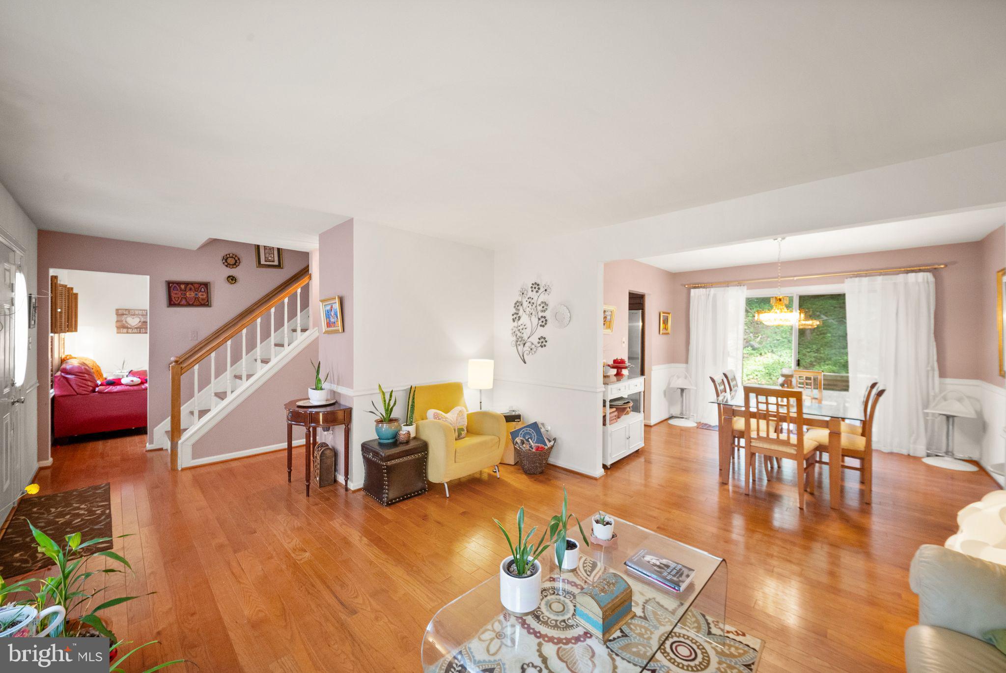 SIGNAL HILL - Residential