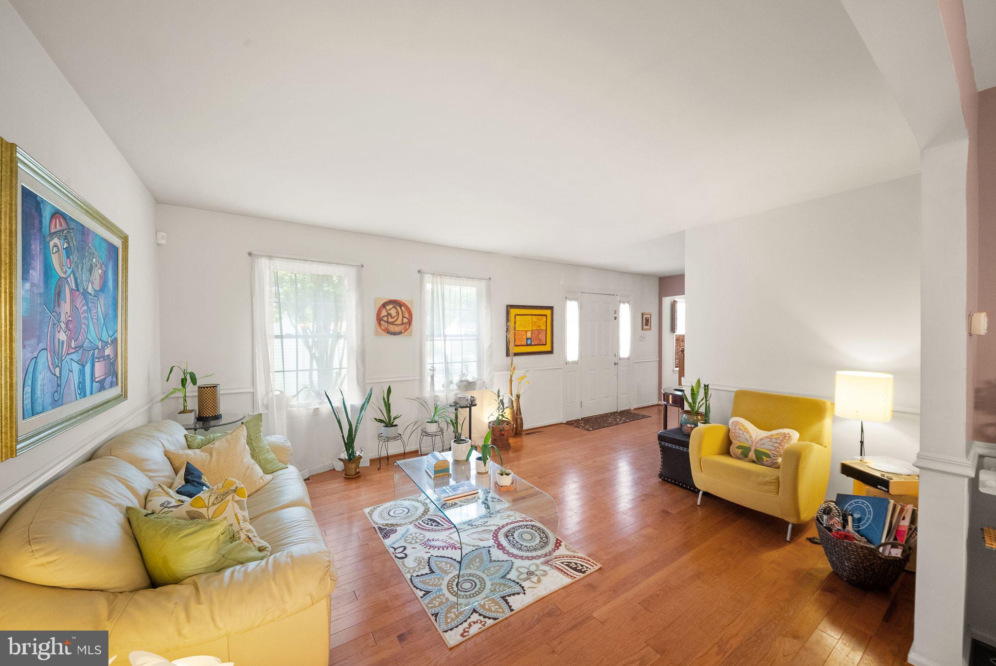 SIGNAL HILL - Residential