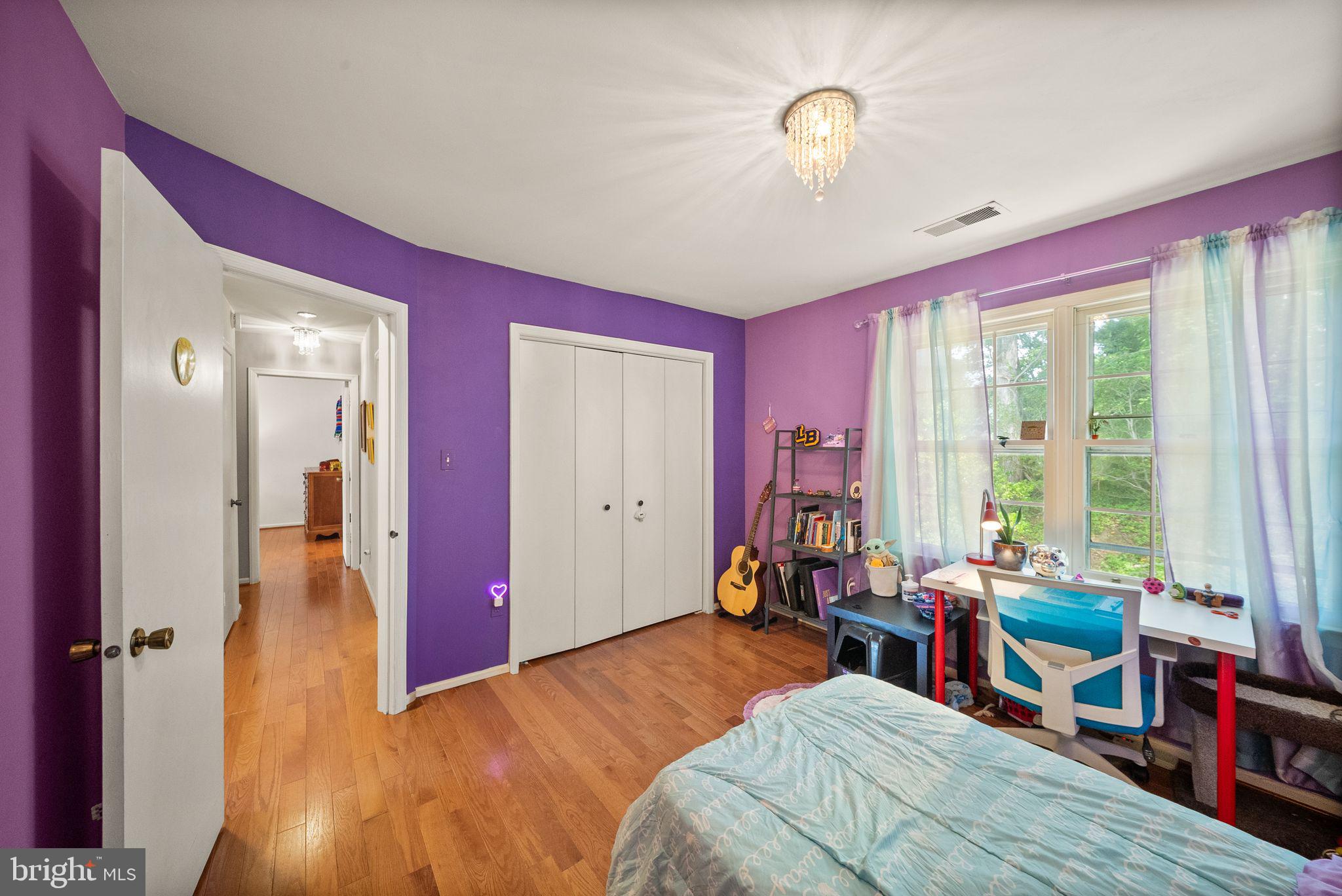 SIGNAL HILL - Residential
