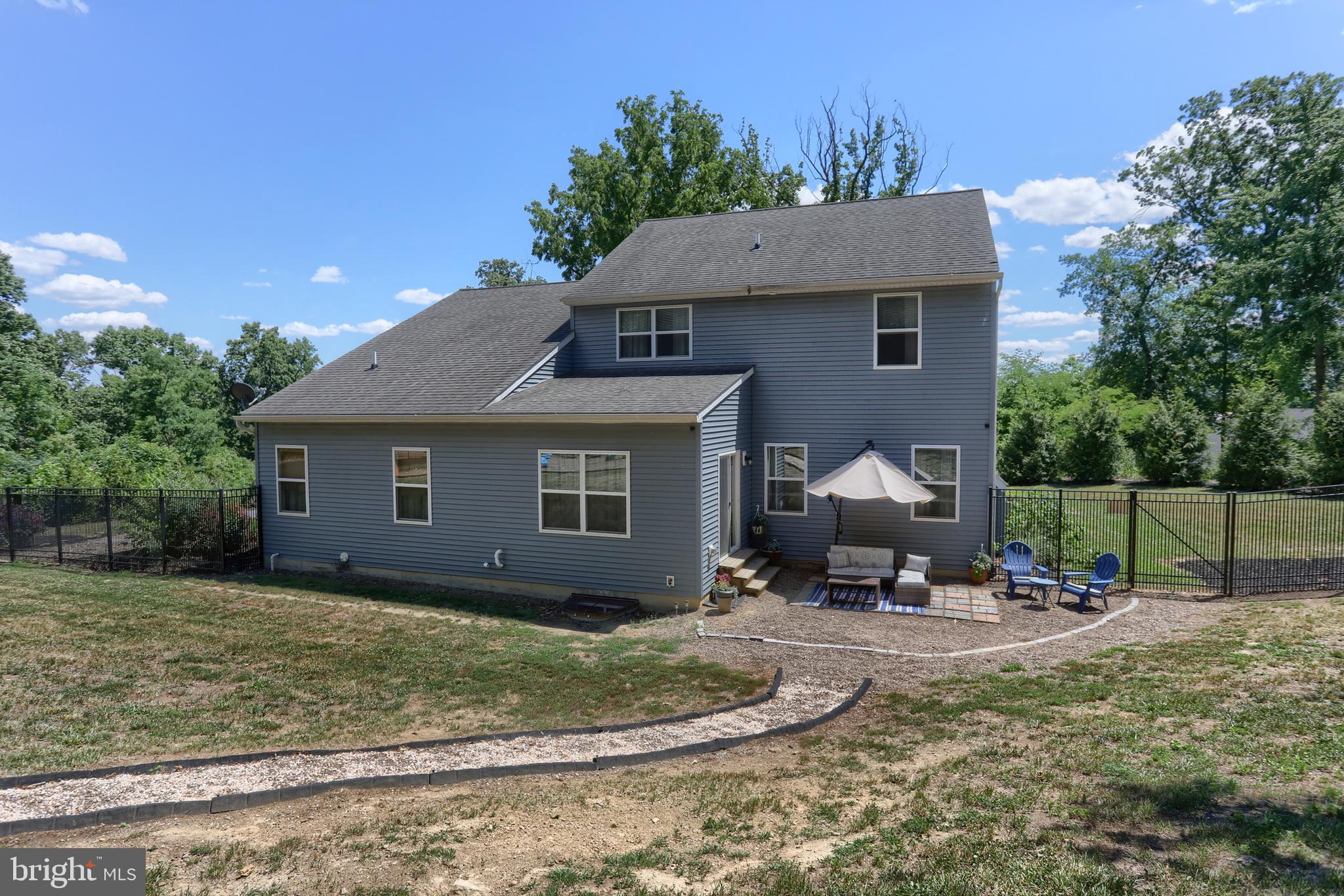PAXTON CROSSING - Residential