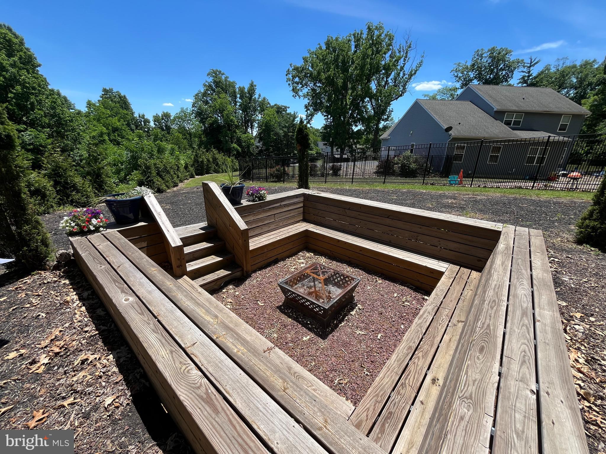 PAXTON CROSSING - Residential