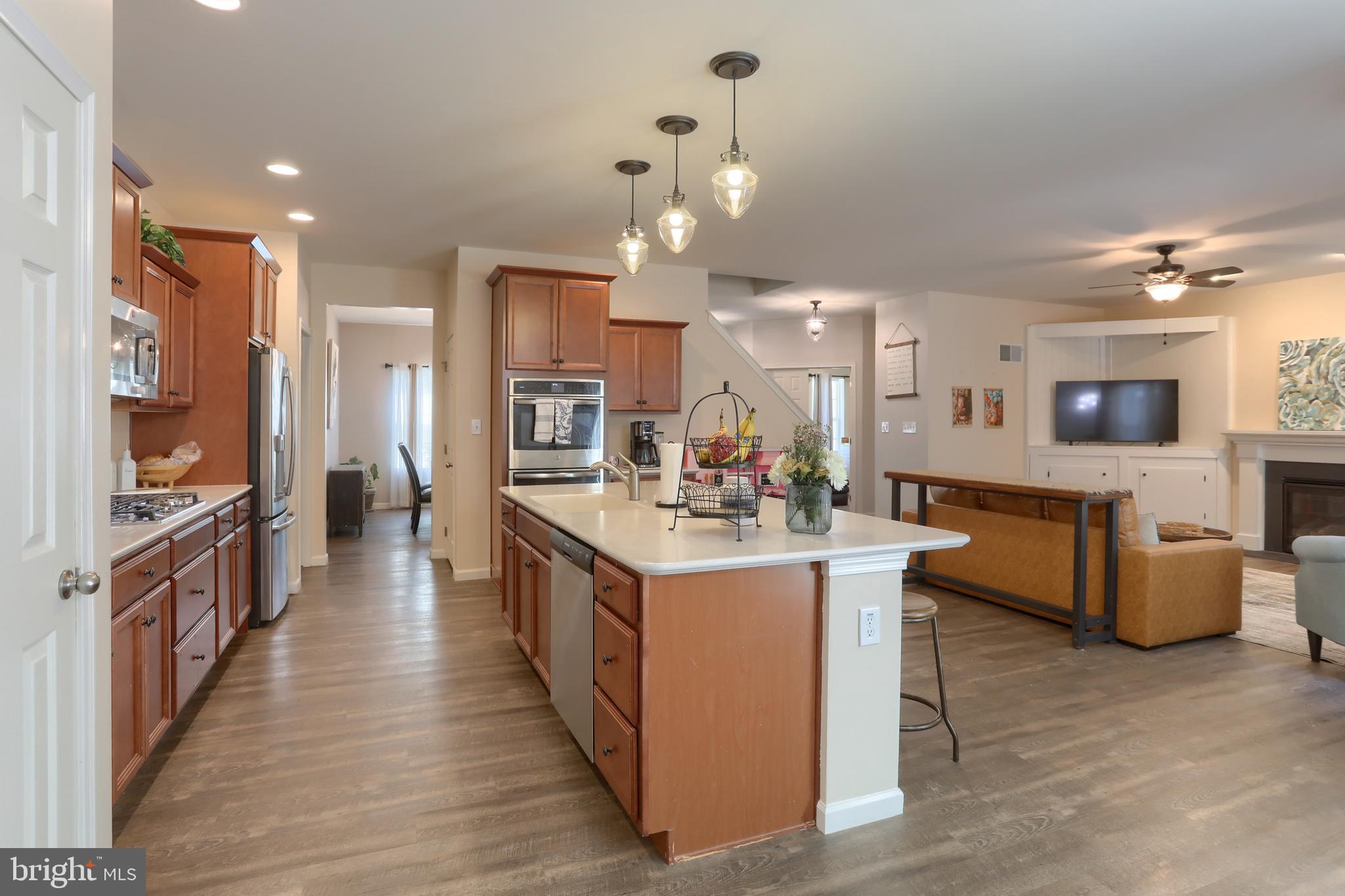 PAXTON CROSSING - Residential