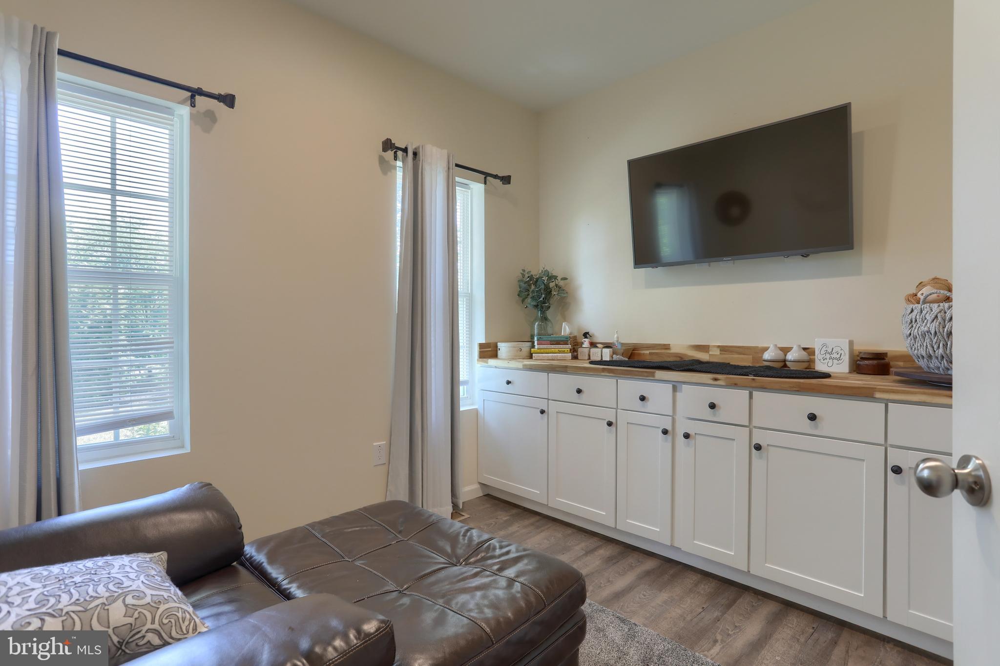 PAXTON CROSSING - Residential