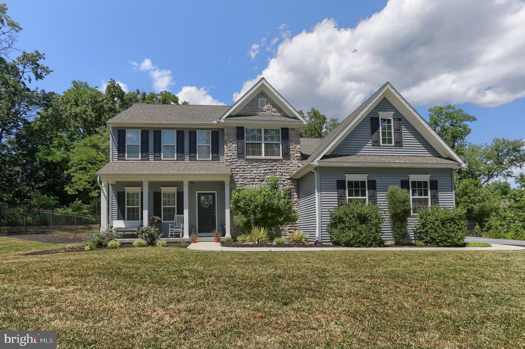 PAXTON CROSSING - Residential