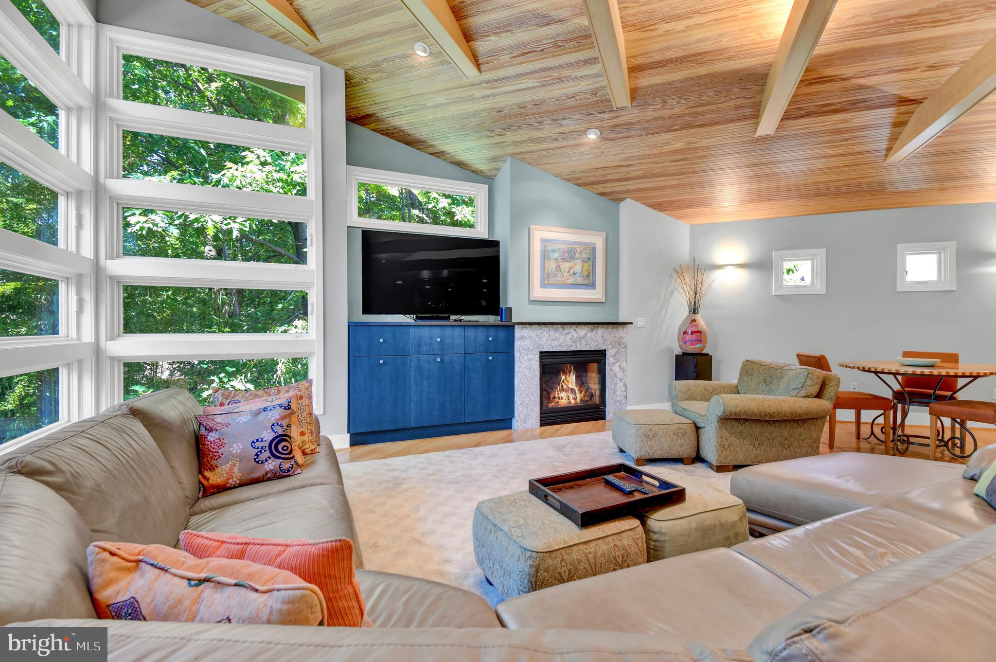 KENWOOD PARK - Residential