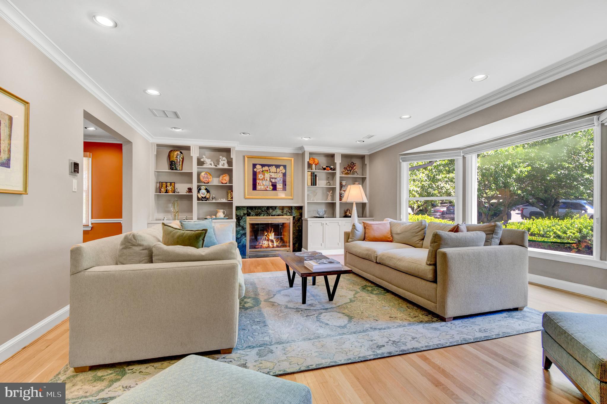 KENWOOD PARK - Residential