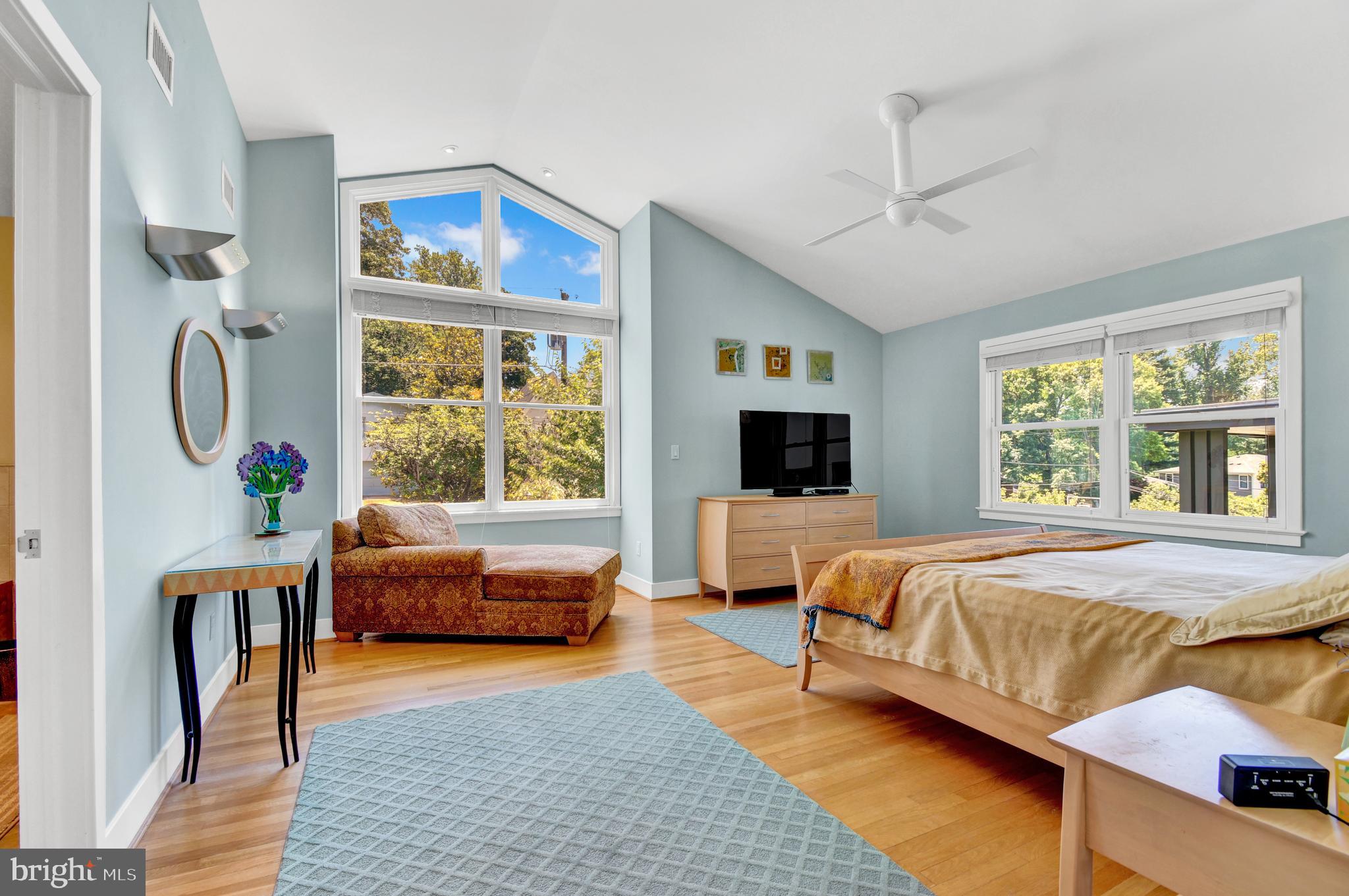 KENWOOD PARK - Residential