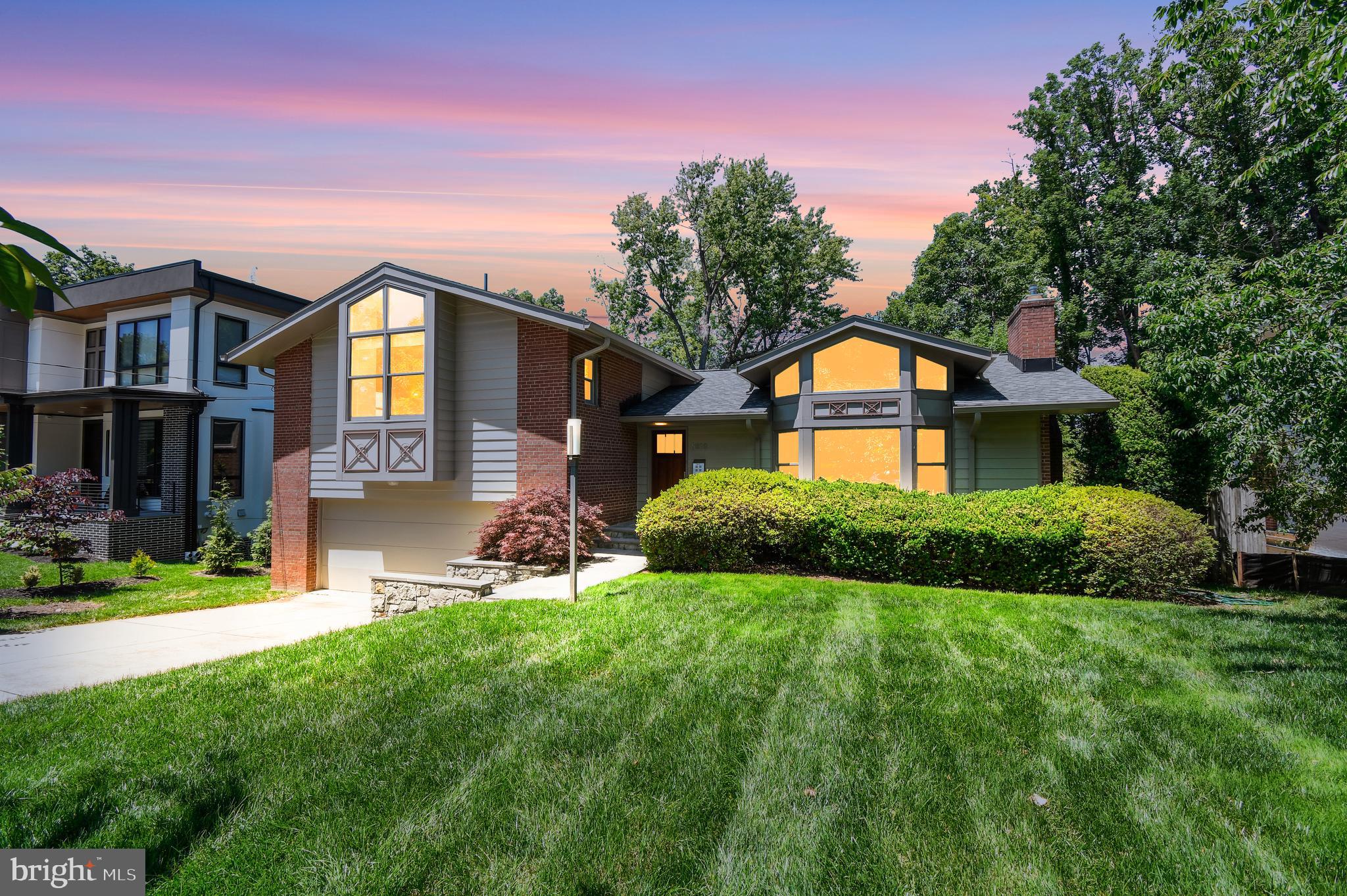 KENWOOD PARK - Residential