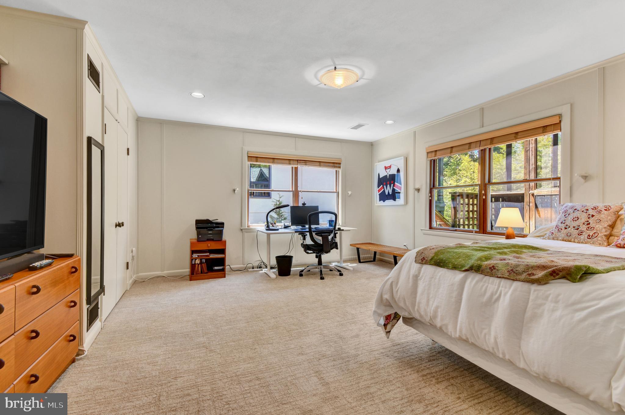 KENWOOD PARK - Residential
