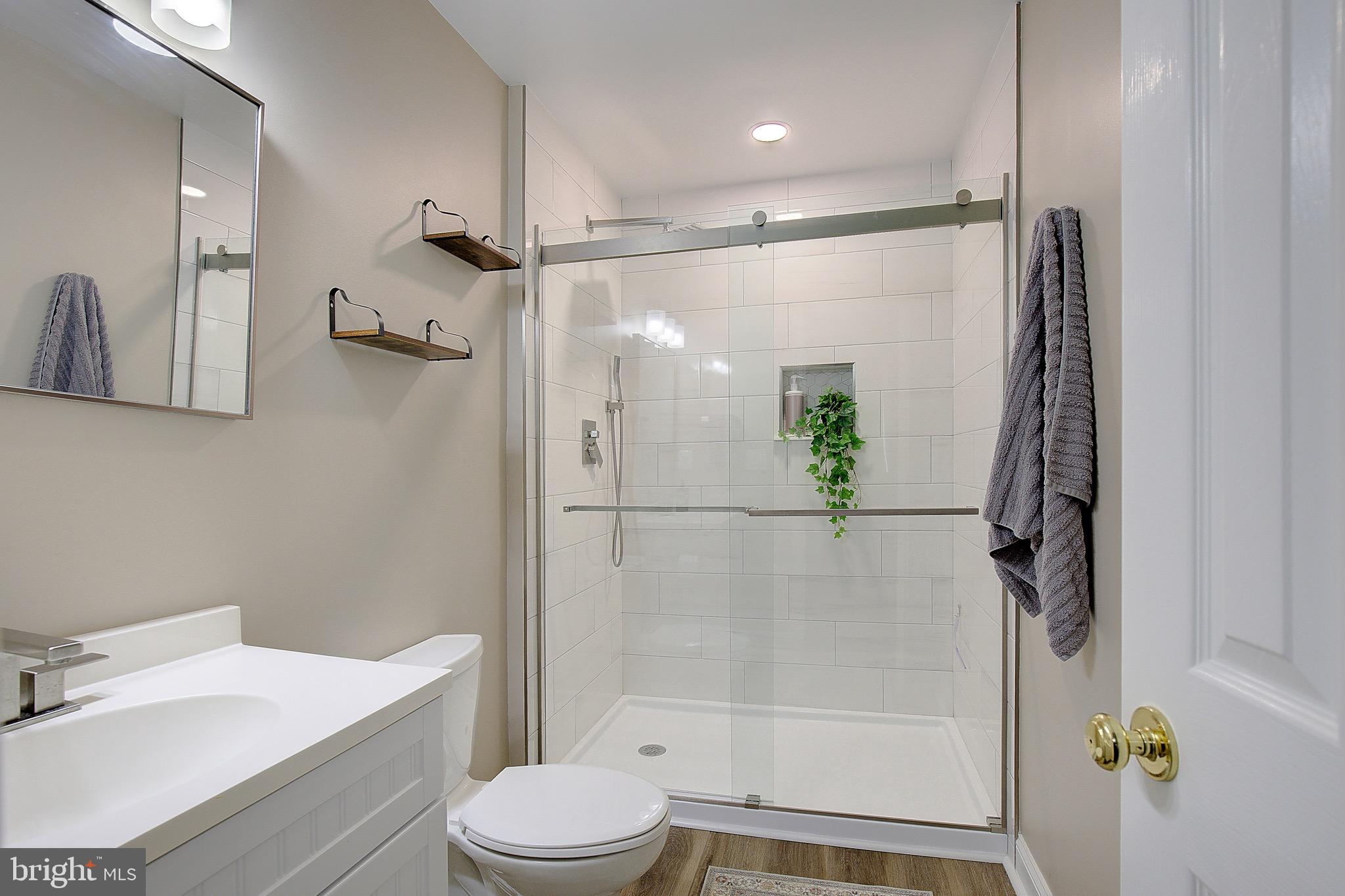 BAYVIEW HILLS - Residential