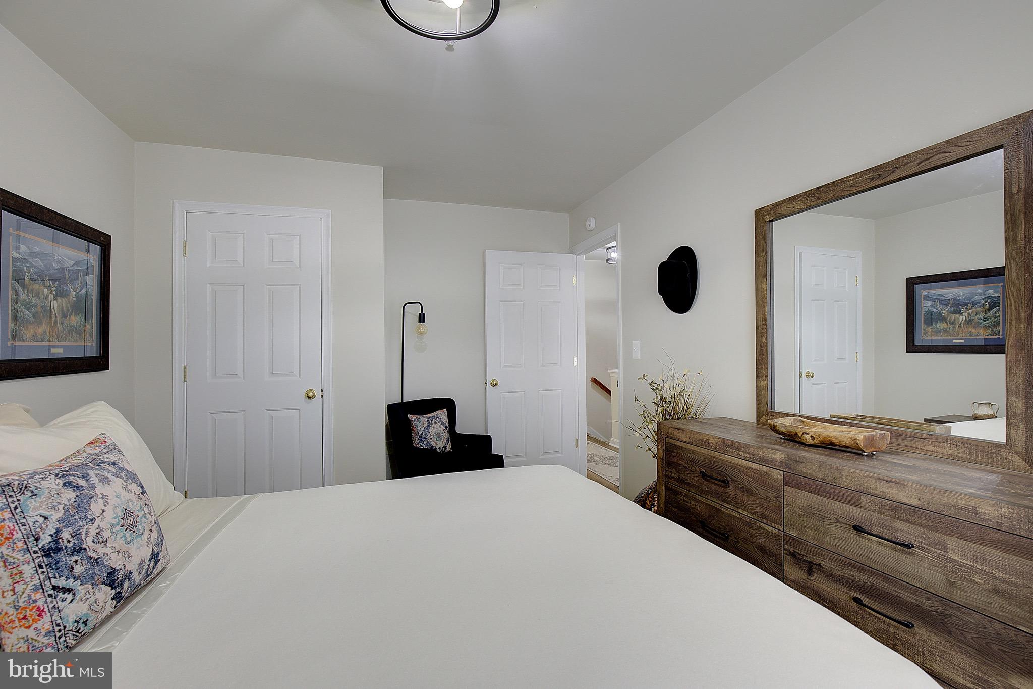 BAYVIEW HILLS - Residential