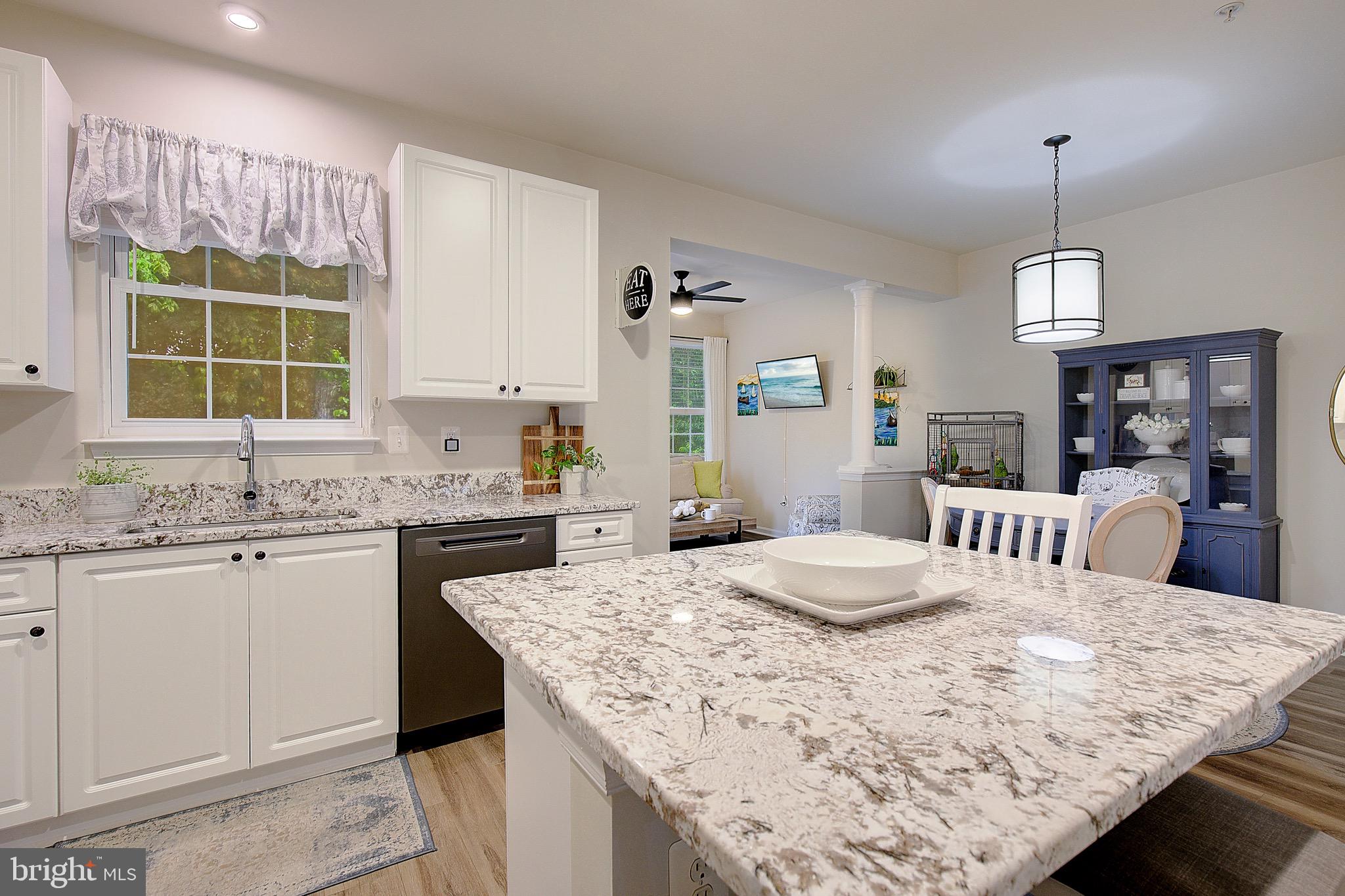 BAYVIEW HILLS - Residential