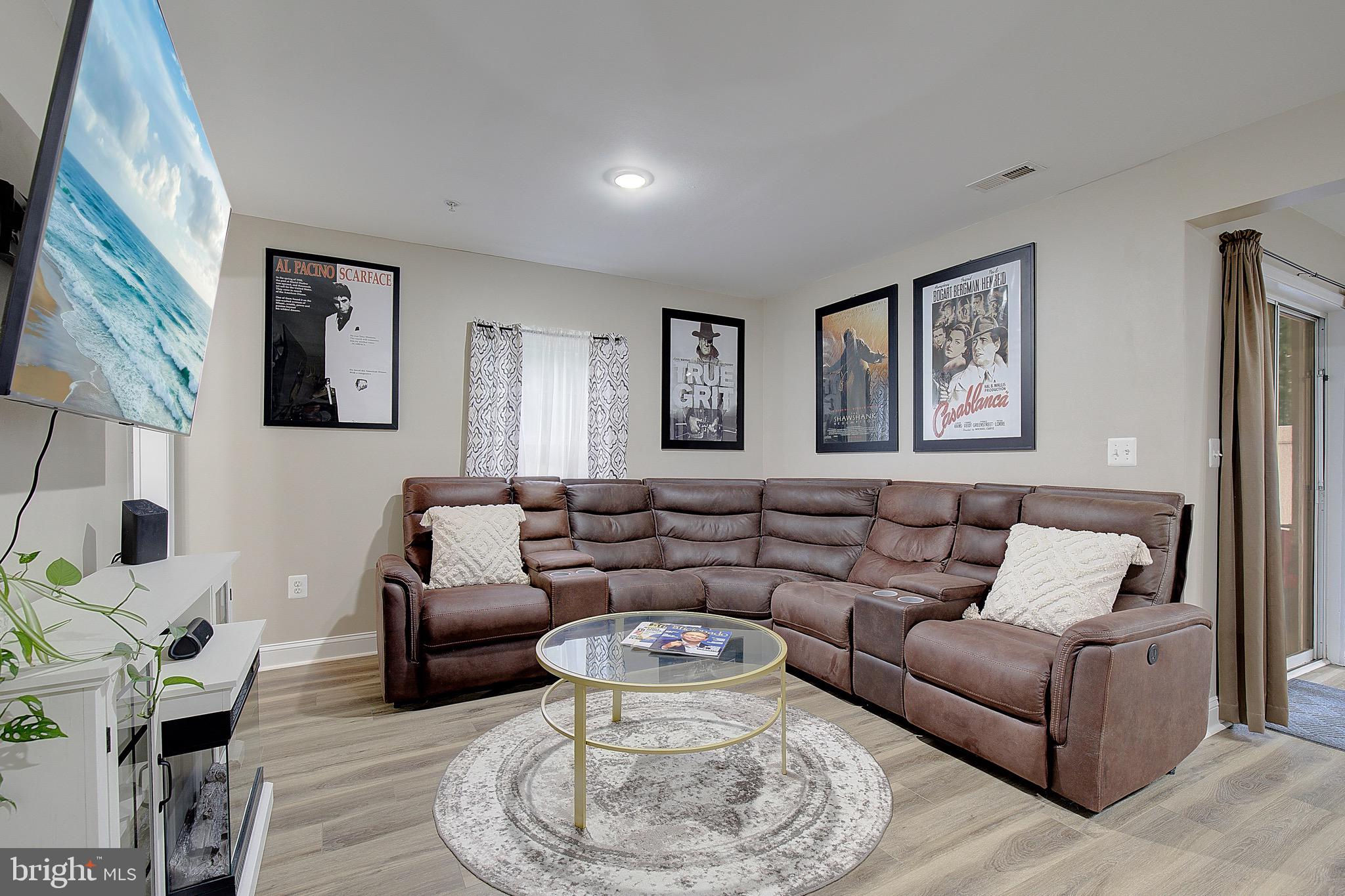 BAYVIEW HILLS - Residential