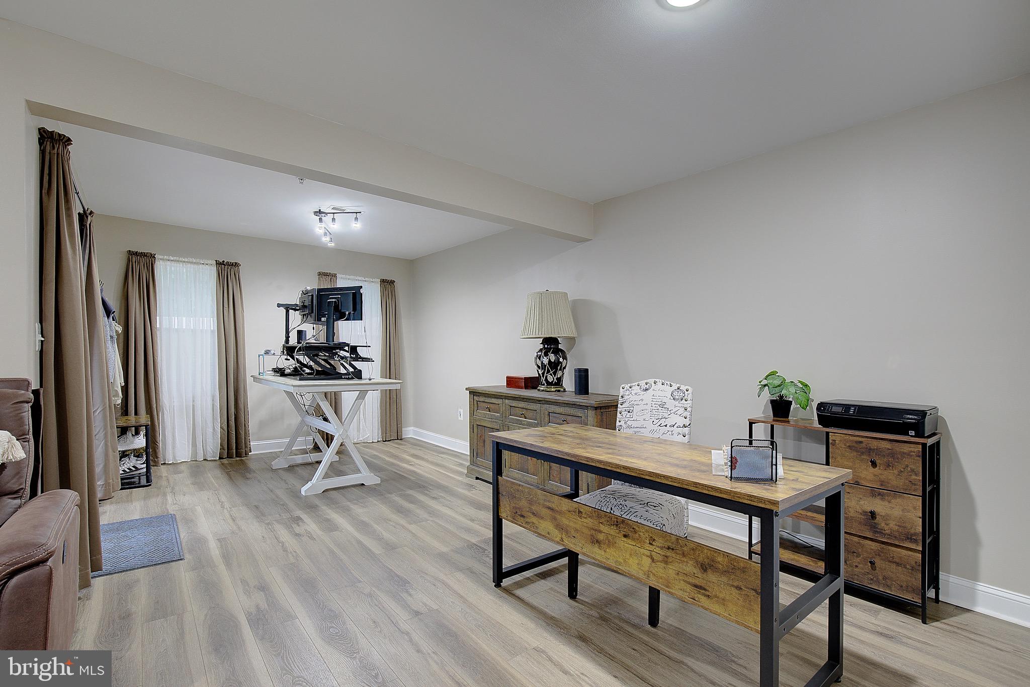 BAYVIEW HILLS - Residential