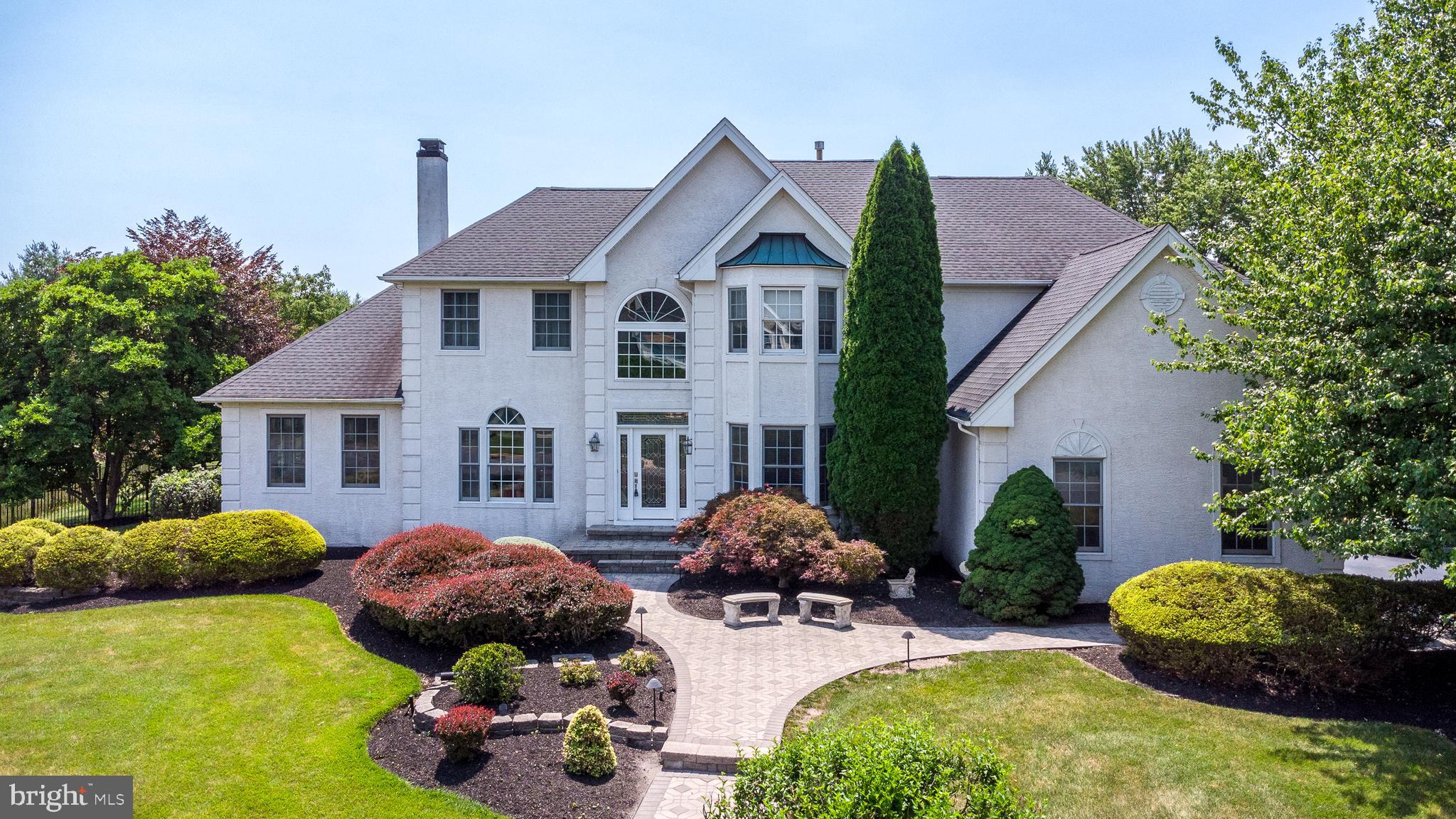 HOLLAND RIDGE - Residential