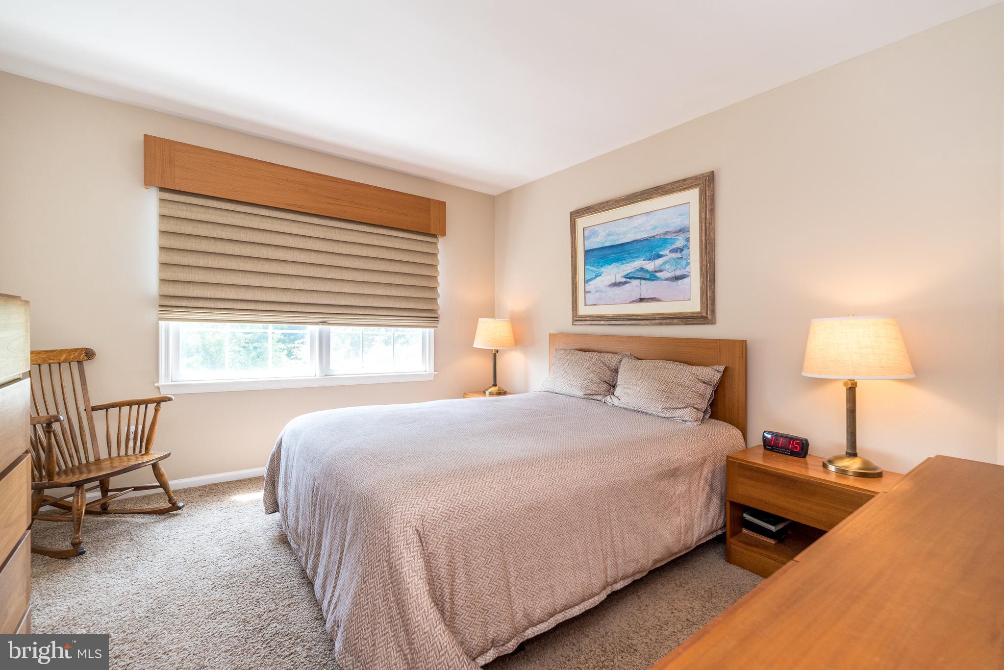 HOLLAND RIDGE - Residential