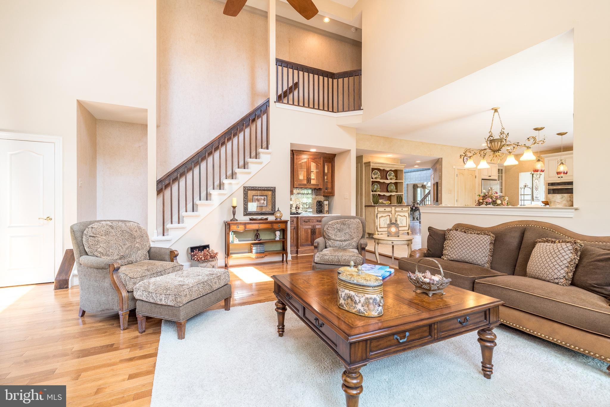 HOLLAND RIDGE - Residential