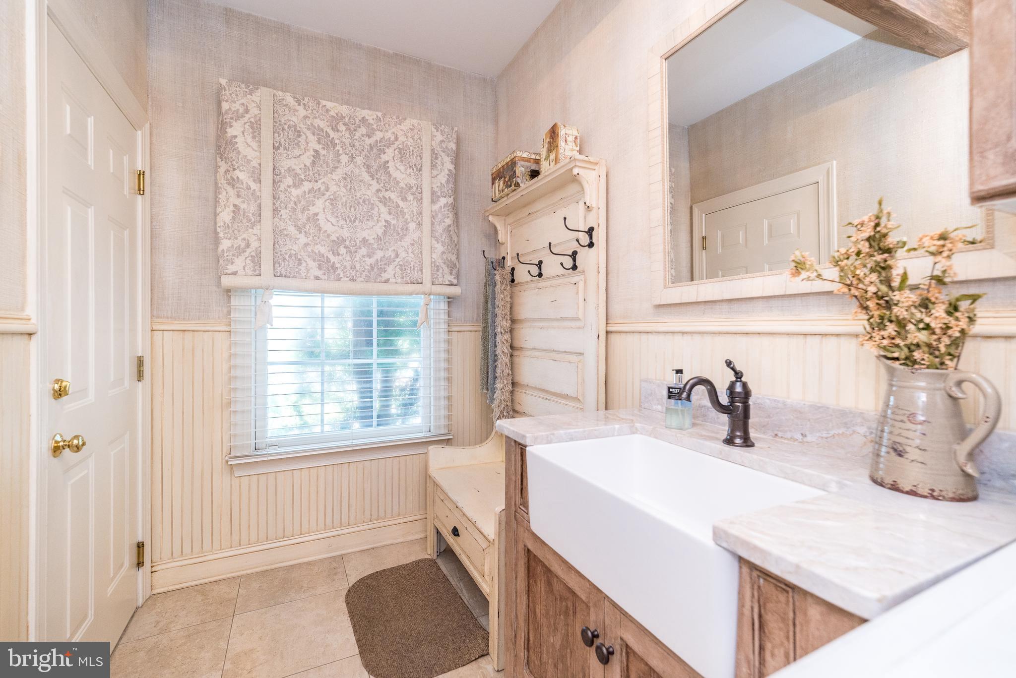 HOLLAND RIDGE - Residential