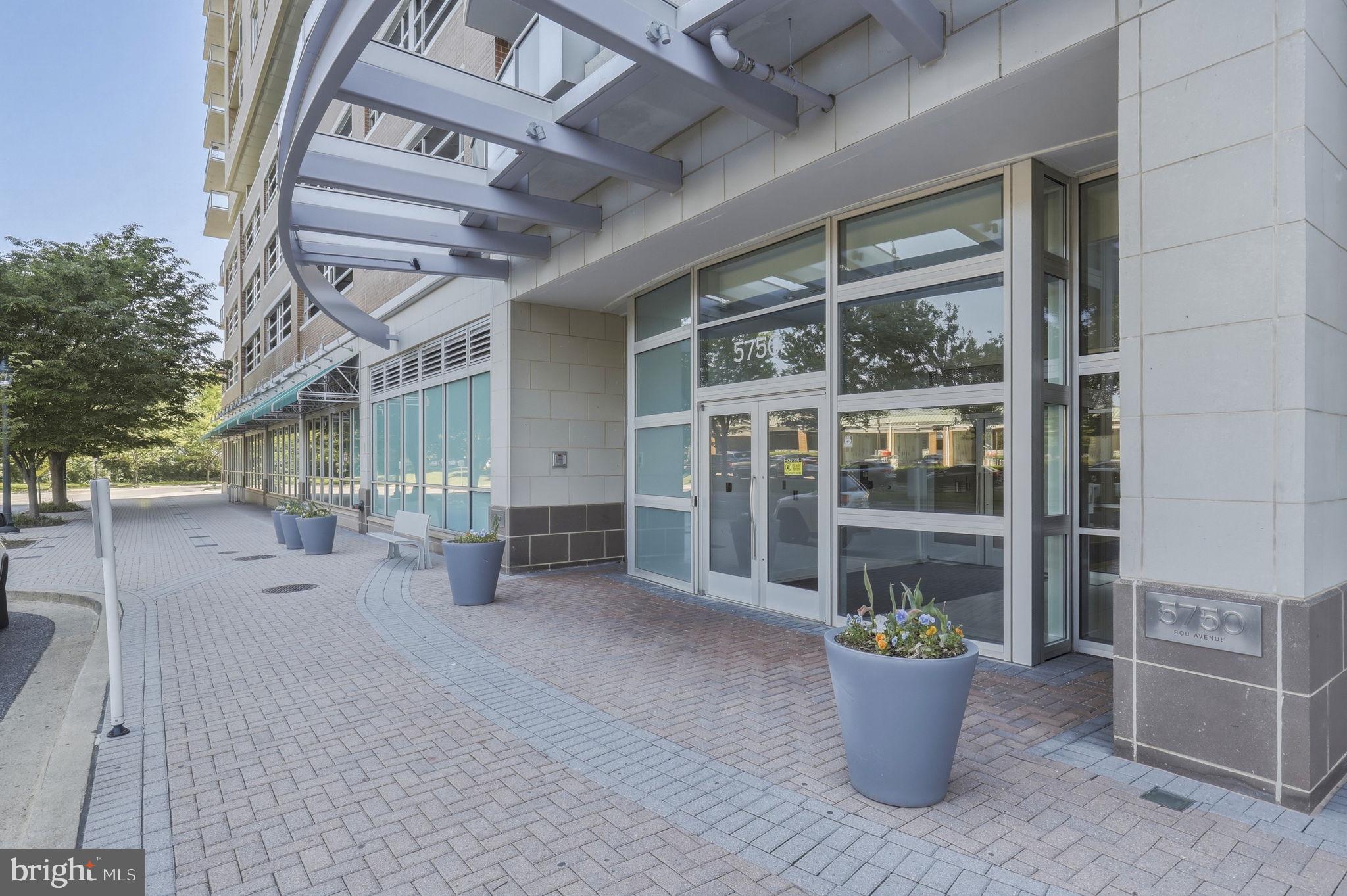 MIDTOWN BETHESDA NORTH - Residential