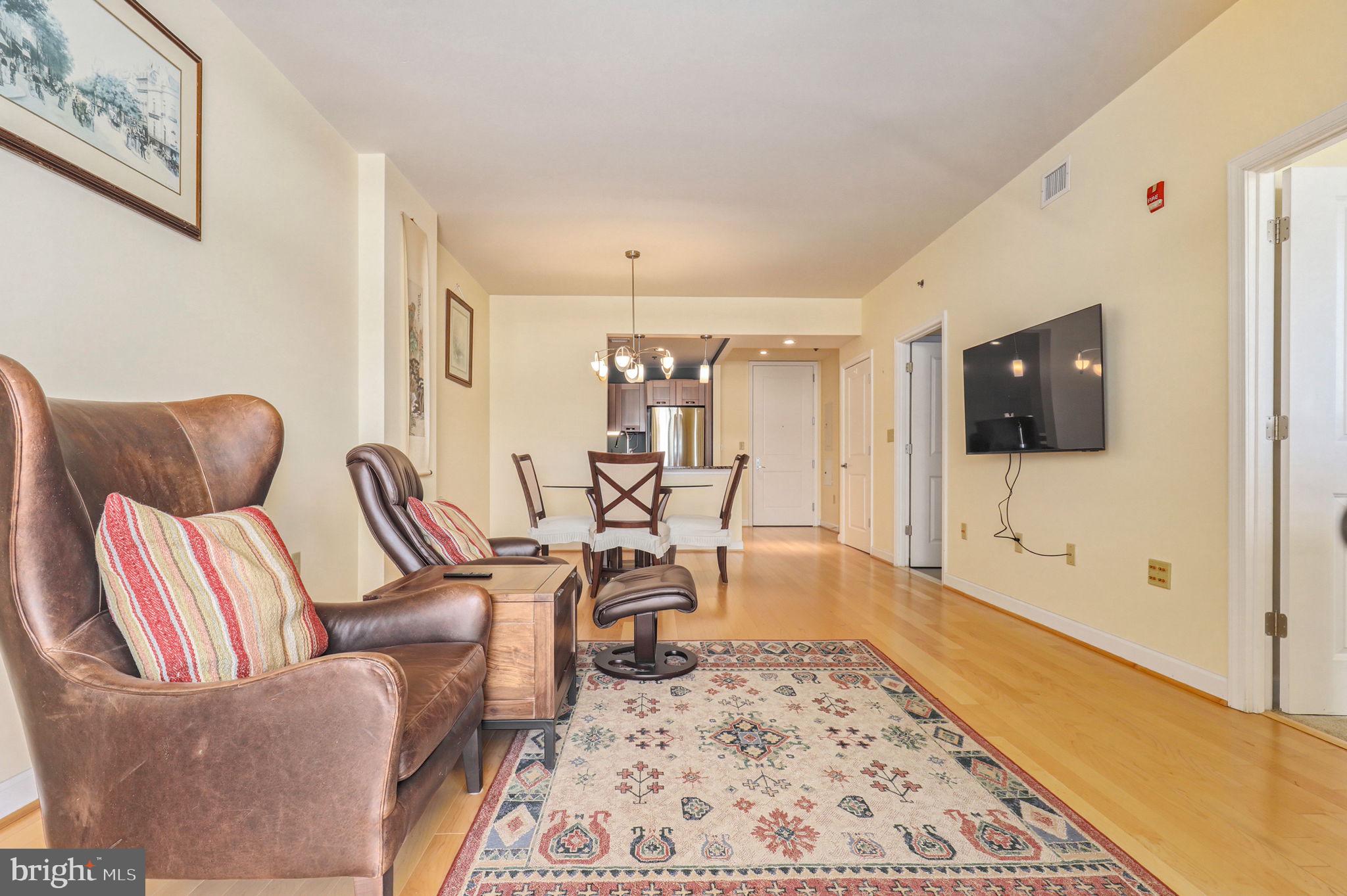 MIDTOWN BETHESDA NORTH - Residential
