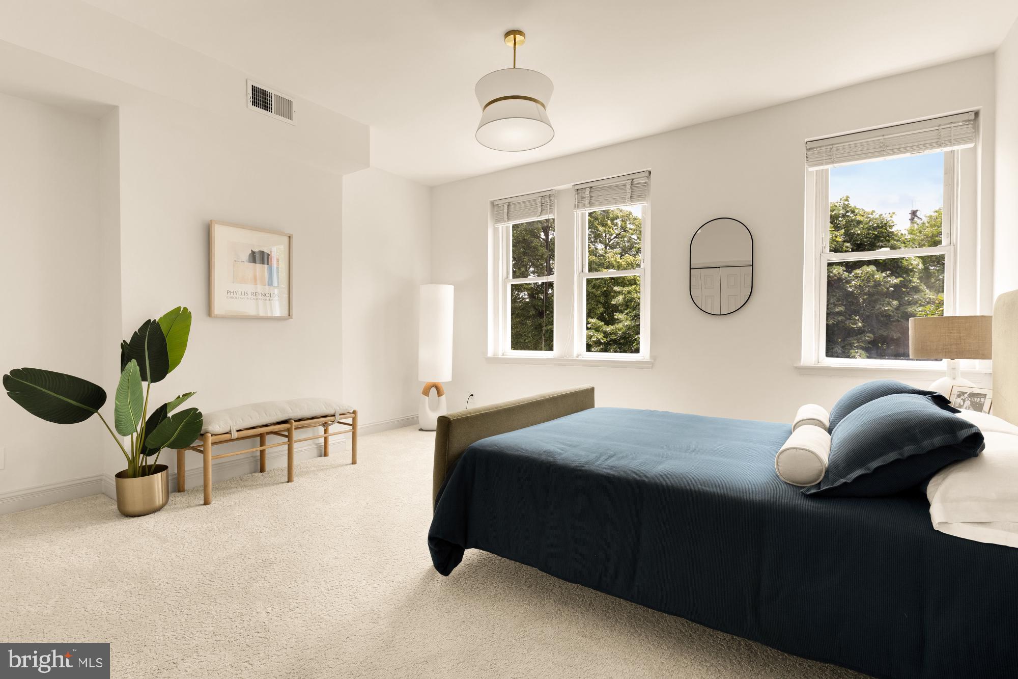 CAPITOL HILL - Residential