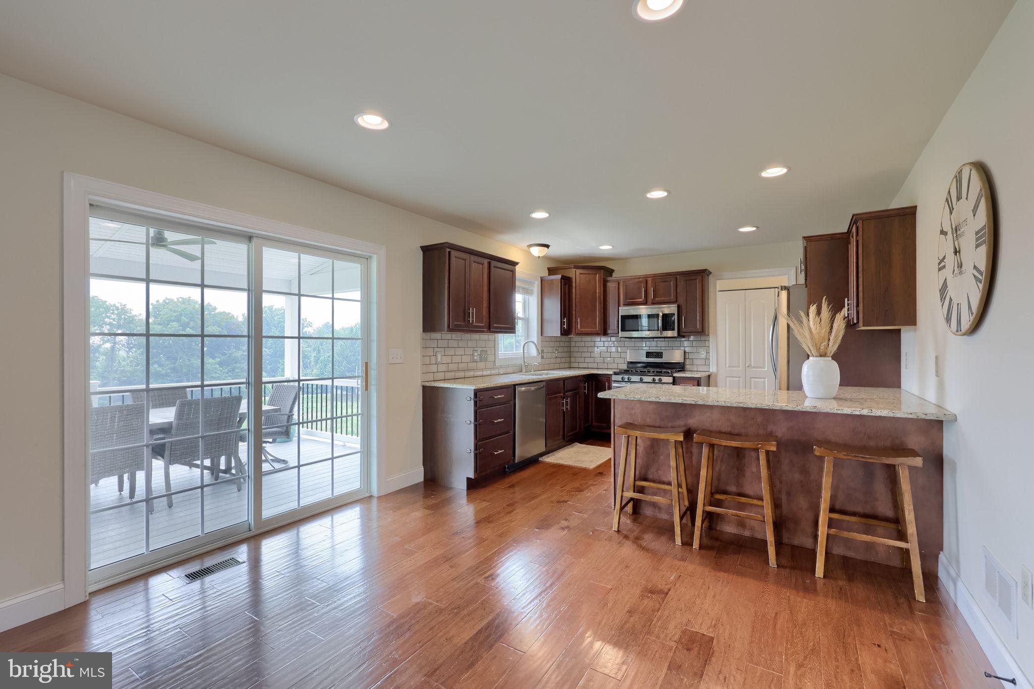 CEDAR HOLLOW - Residential