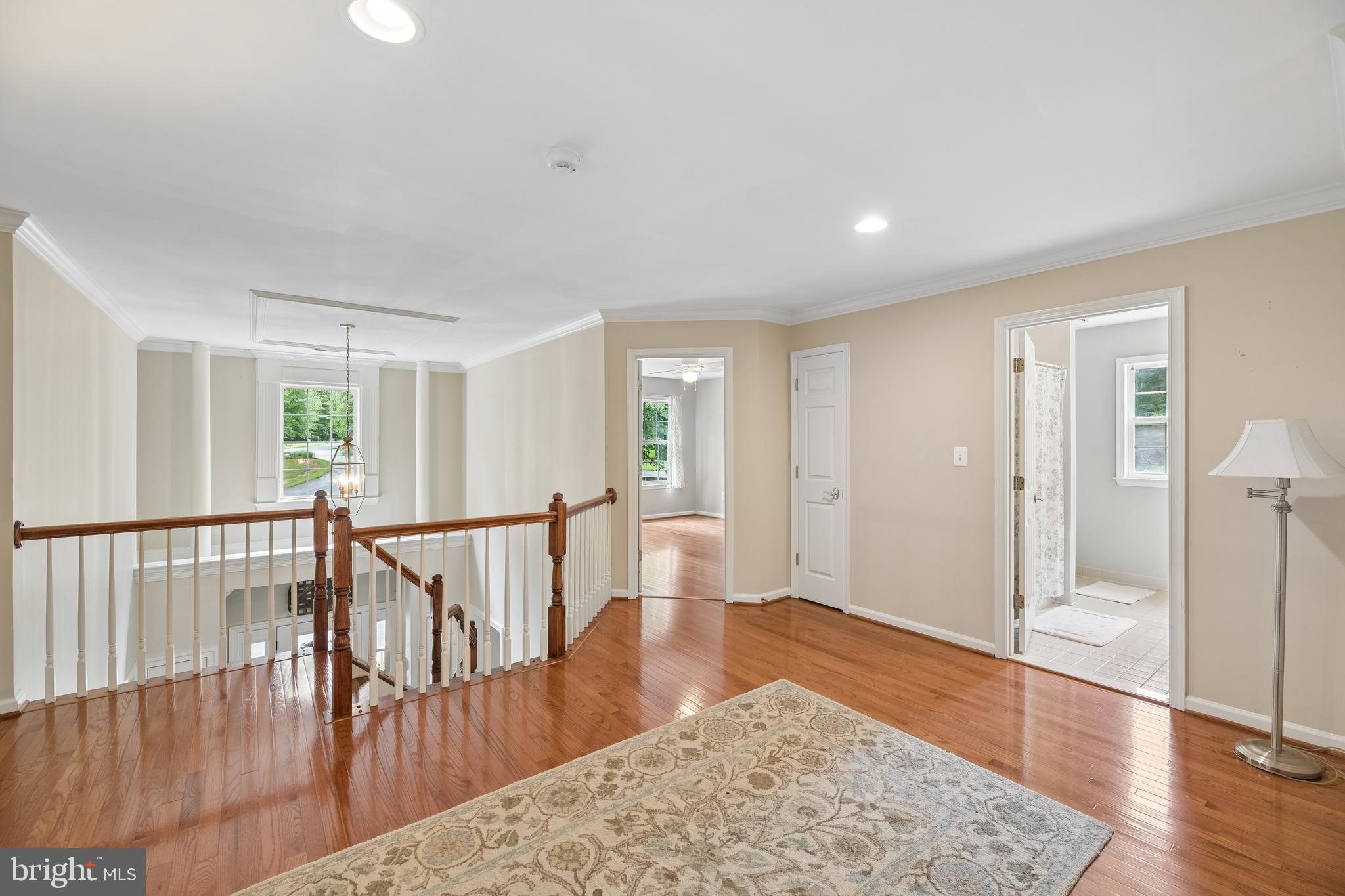 TALL OAKS - Residential