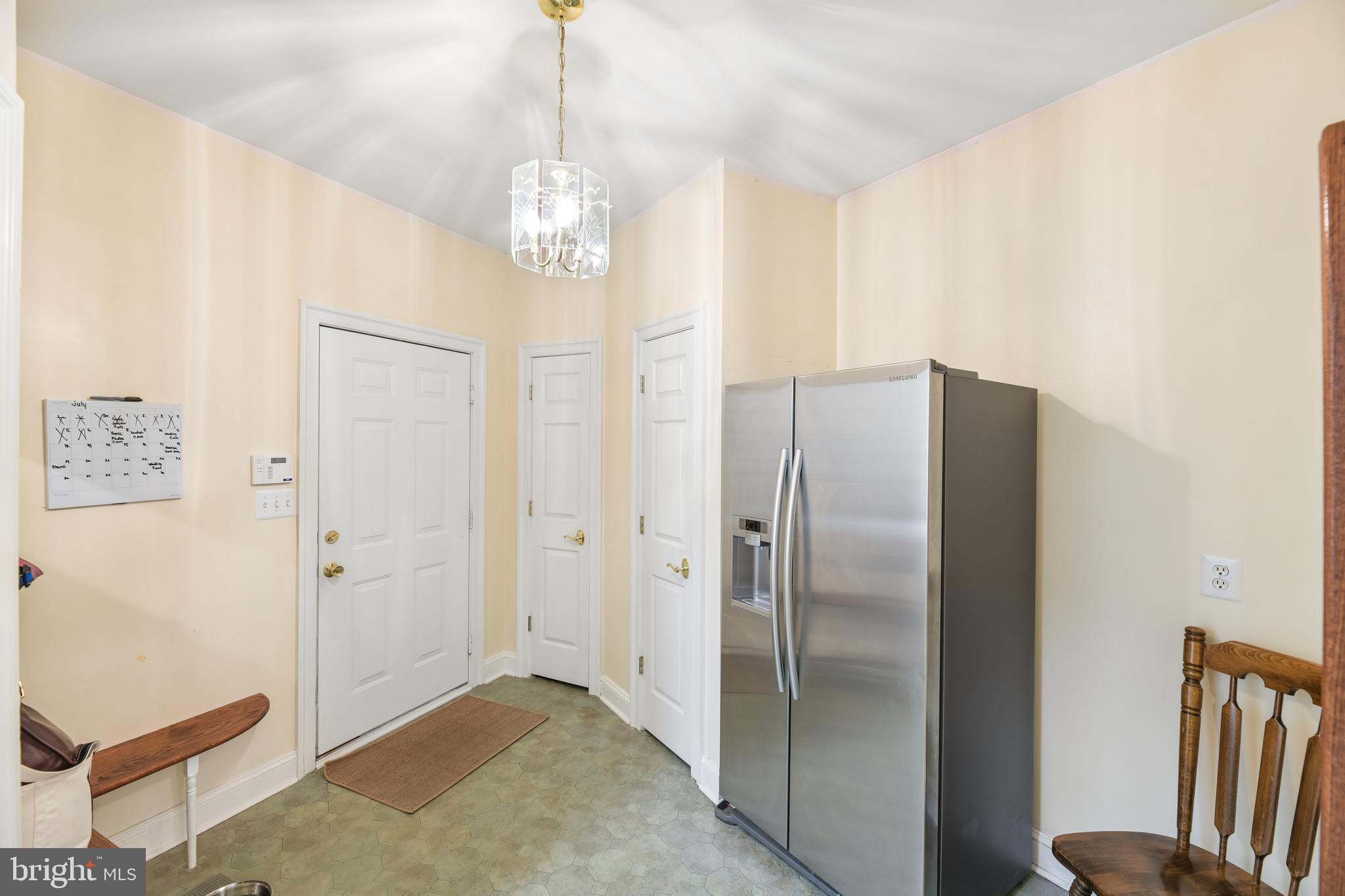 TALL OAKS - Residential
