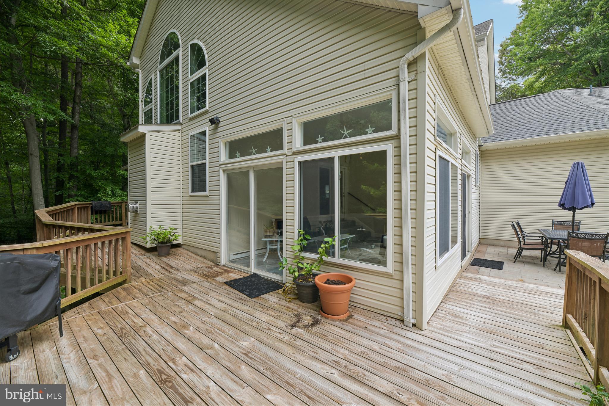 TALL OAKS - Residential