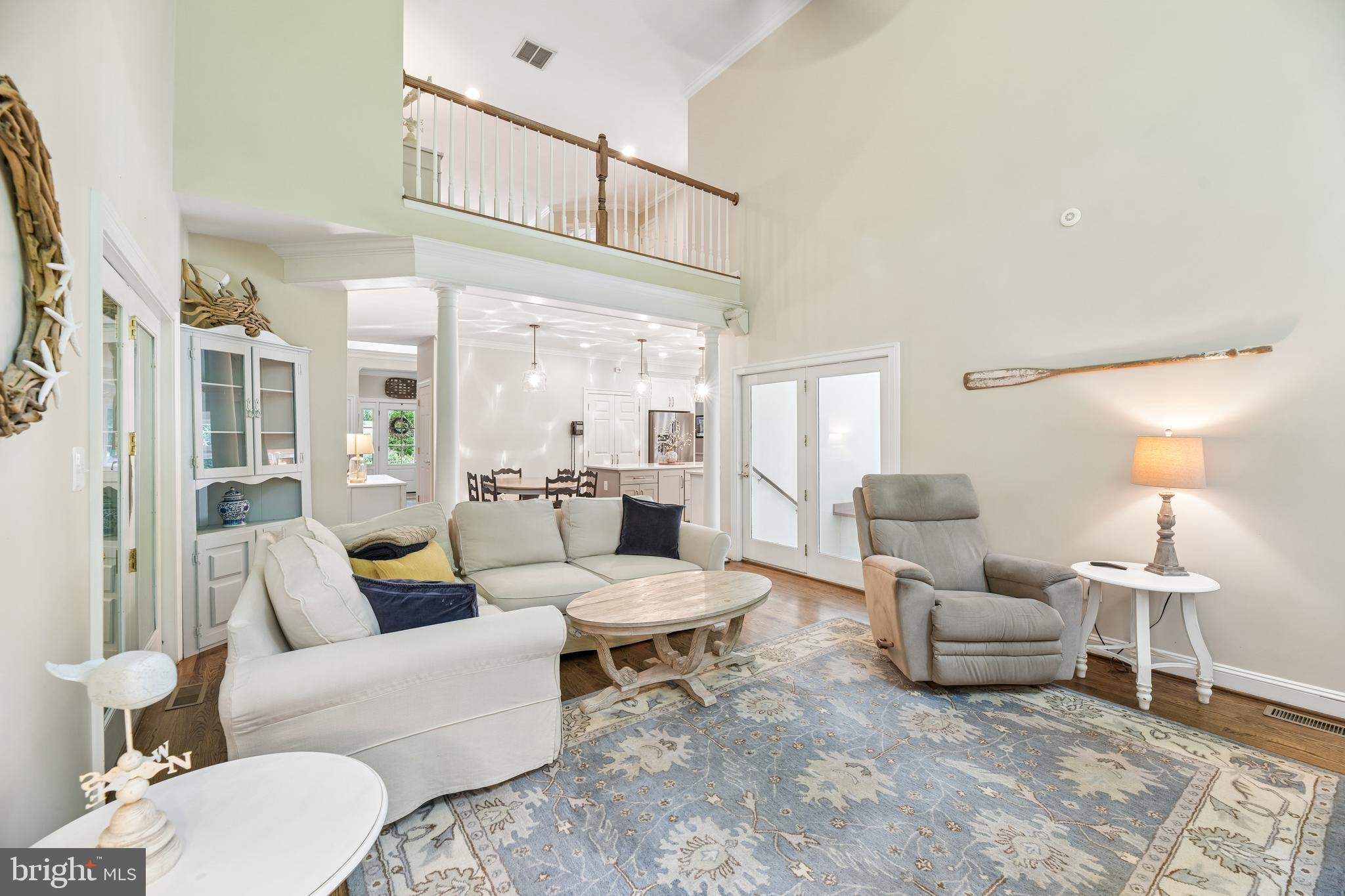 TALL OAKS - Residential