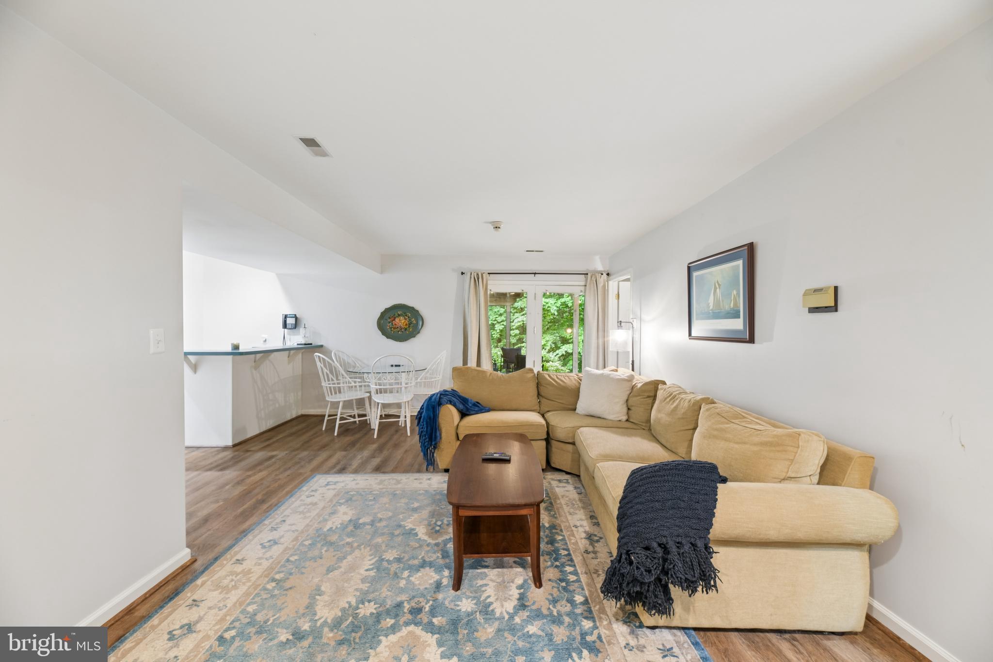 TALL OAKS - Residential