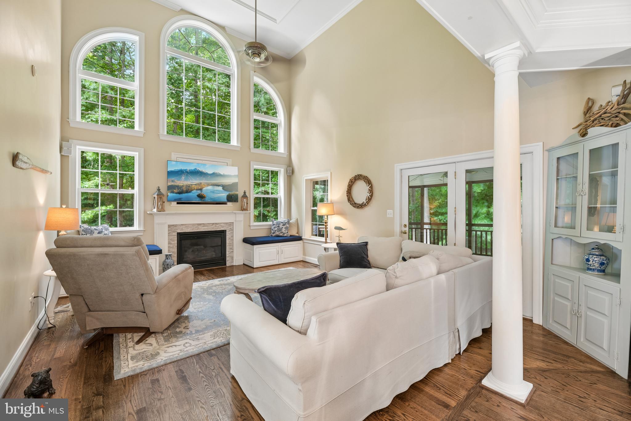 TALL OAKS - Residential