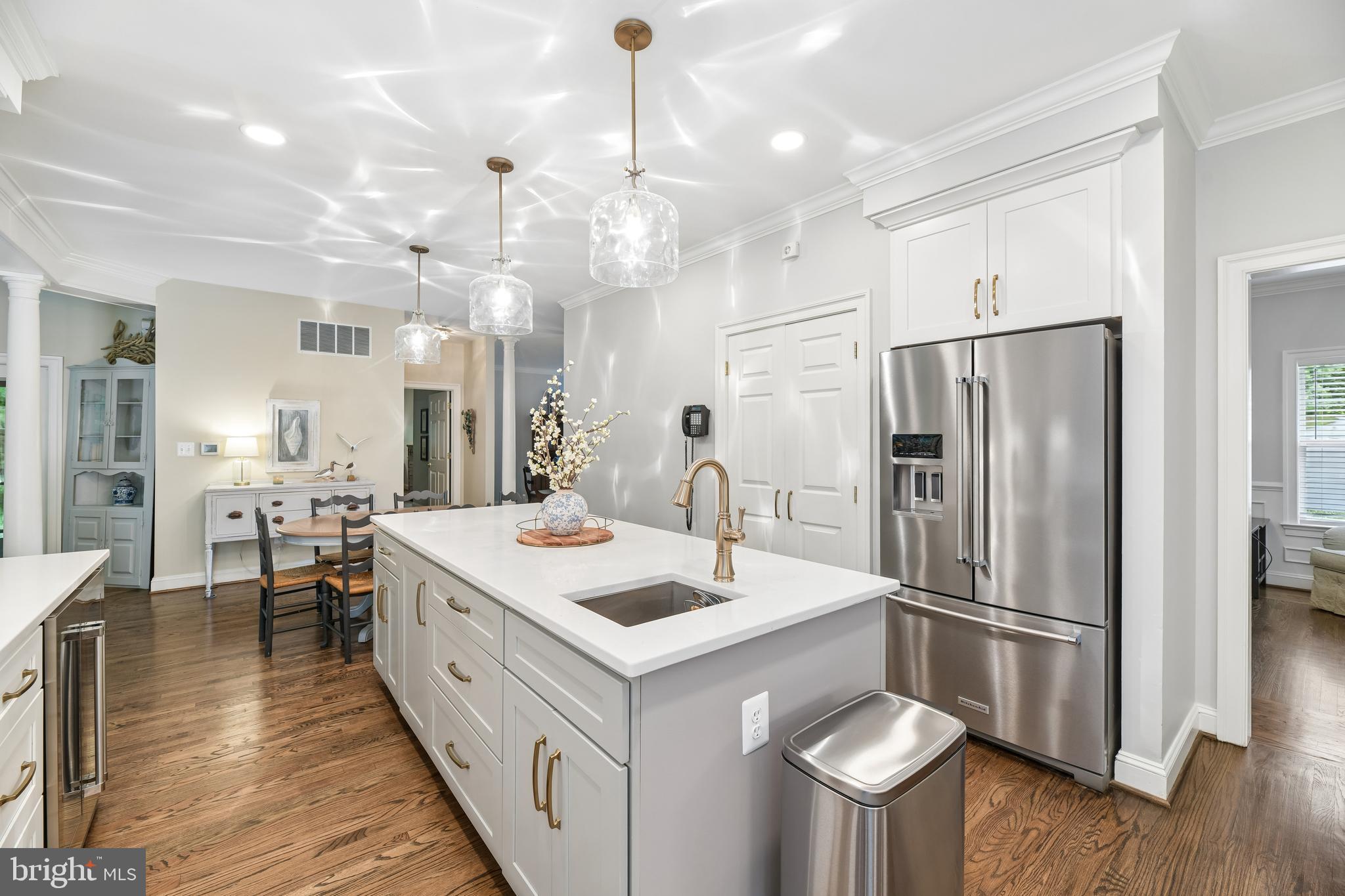 TALL OAKS - Residential