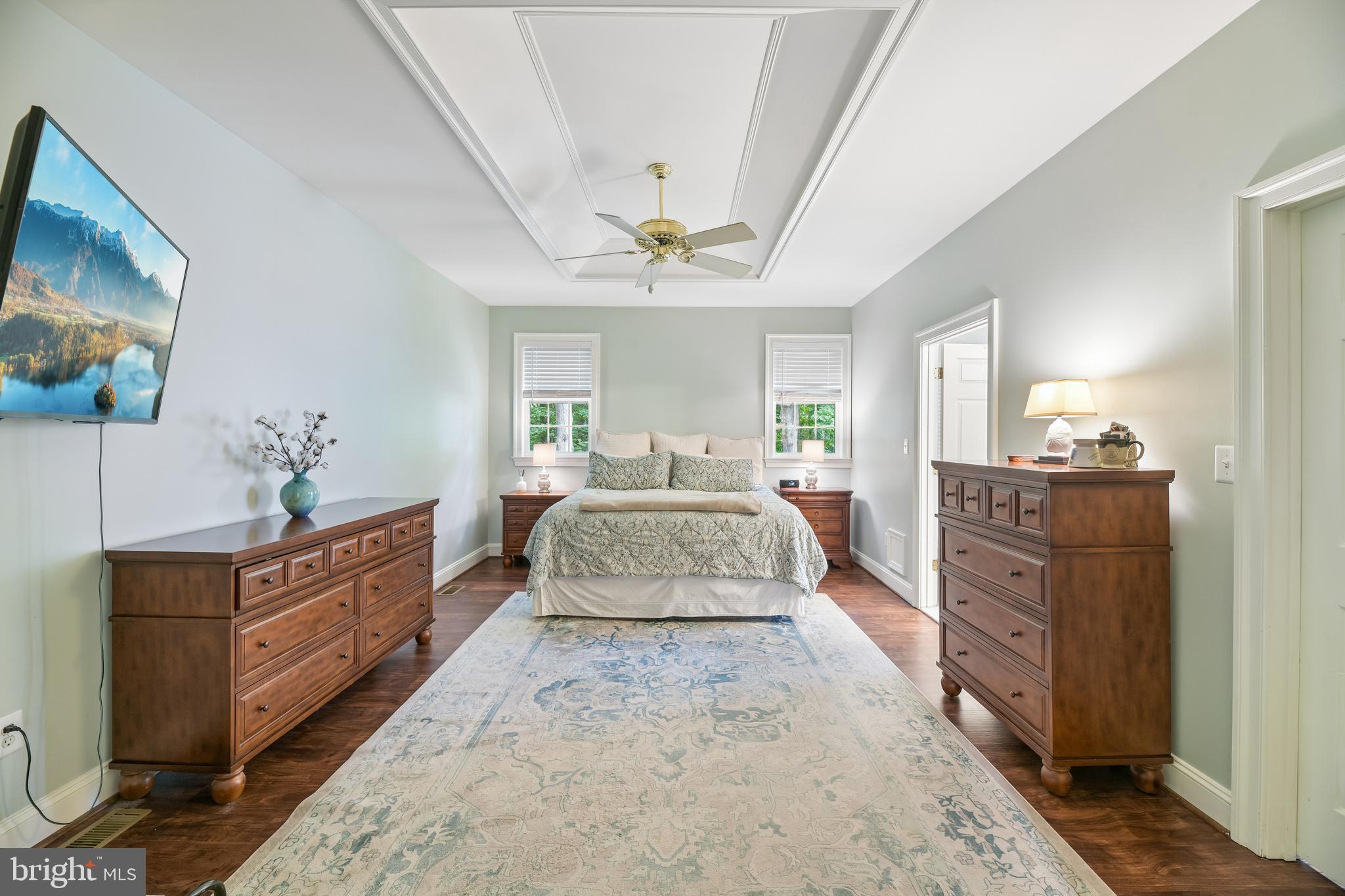 TALL OAKS - Residential
